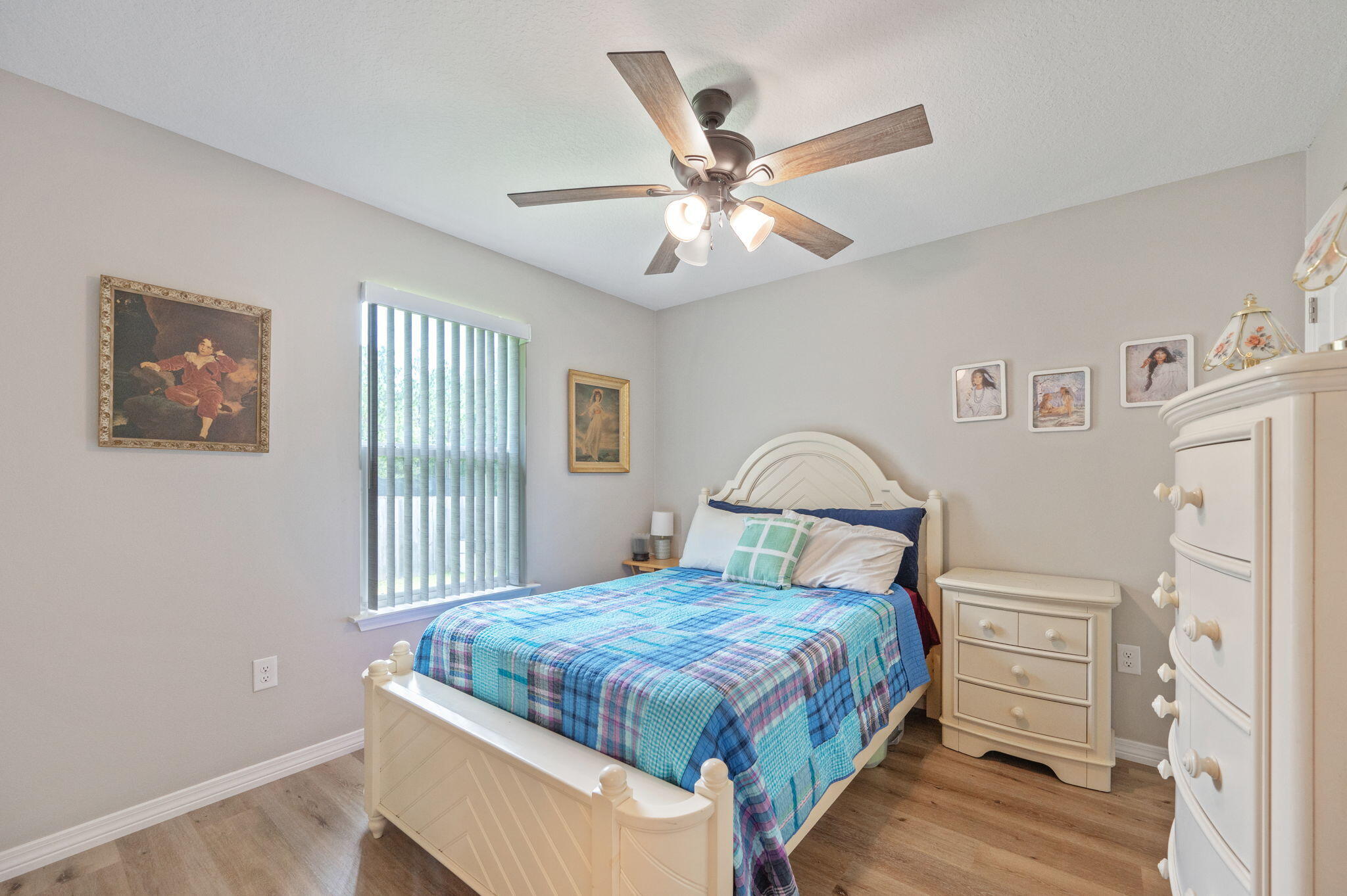 1154 Oakwood Lakes Boulevard Defuniak Springs FL 32433