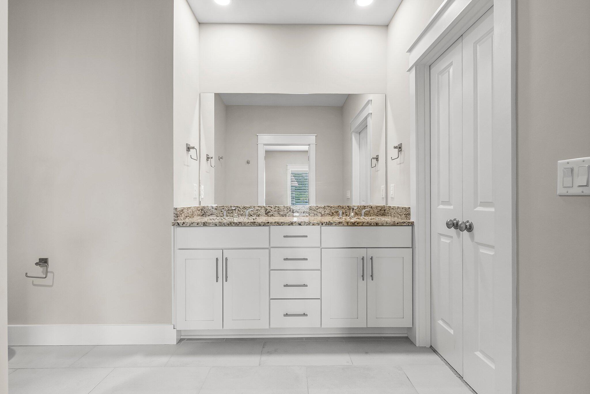2711 Lagoon Manor Drive Panama City Beach FL 32408
