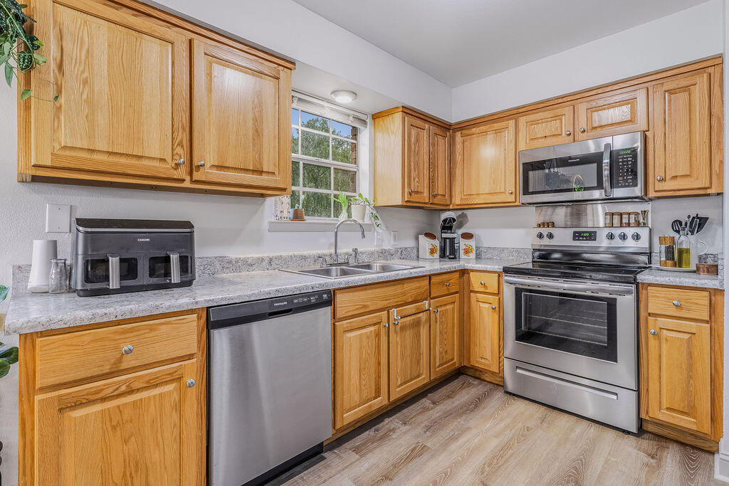 5360 Monterrey Road Crestview FL 32539