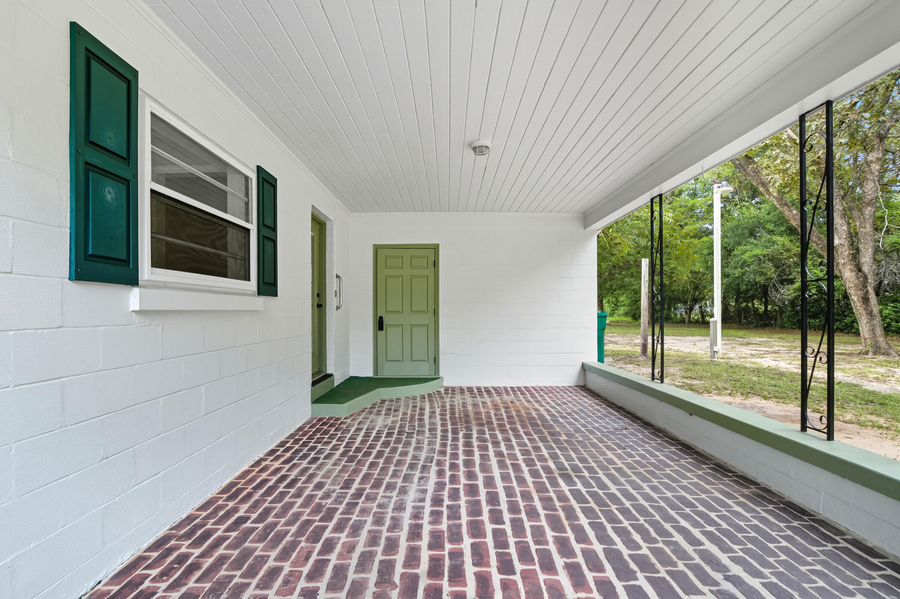 2128 3rd Avenue Crestview FL 32539