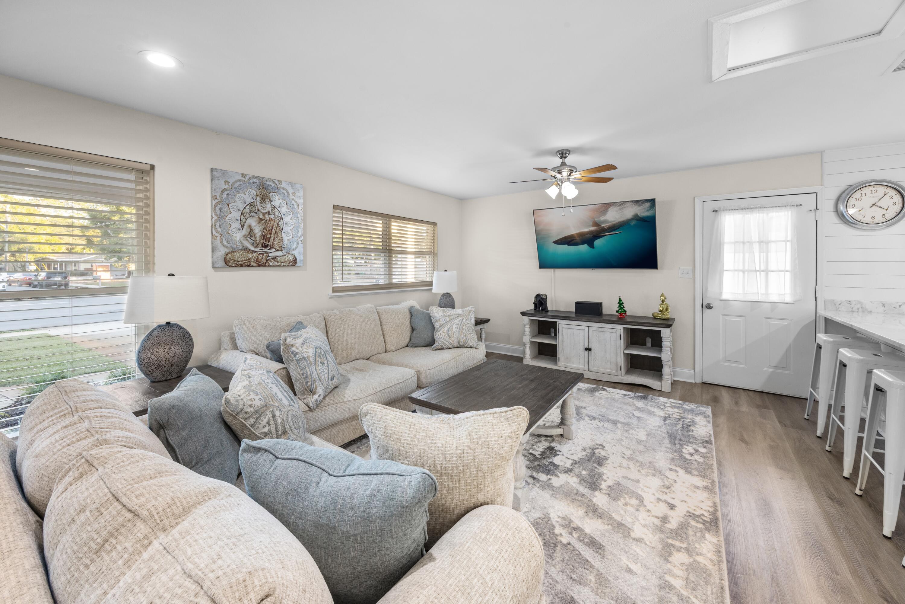 17 Mary Esther Drive Mary Esther FL 32569