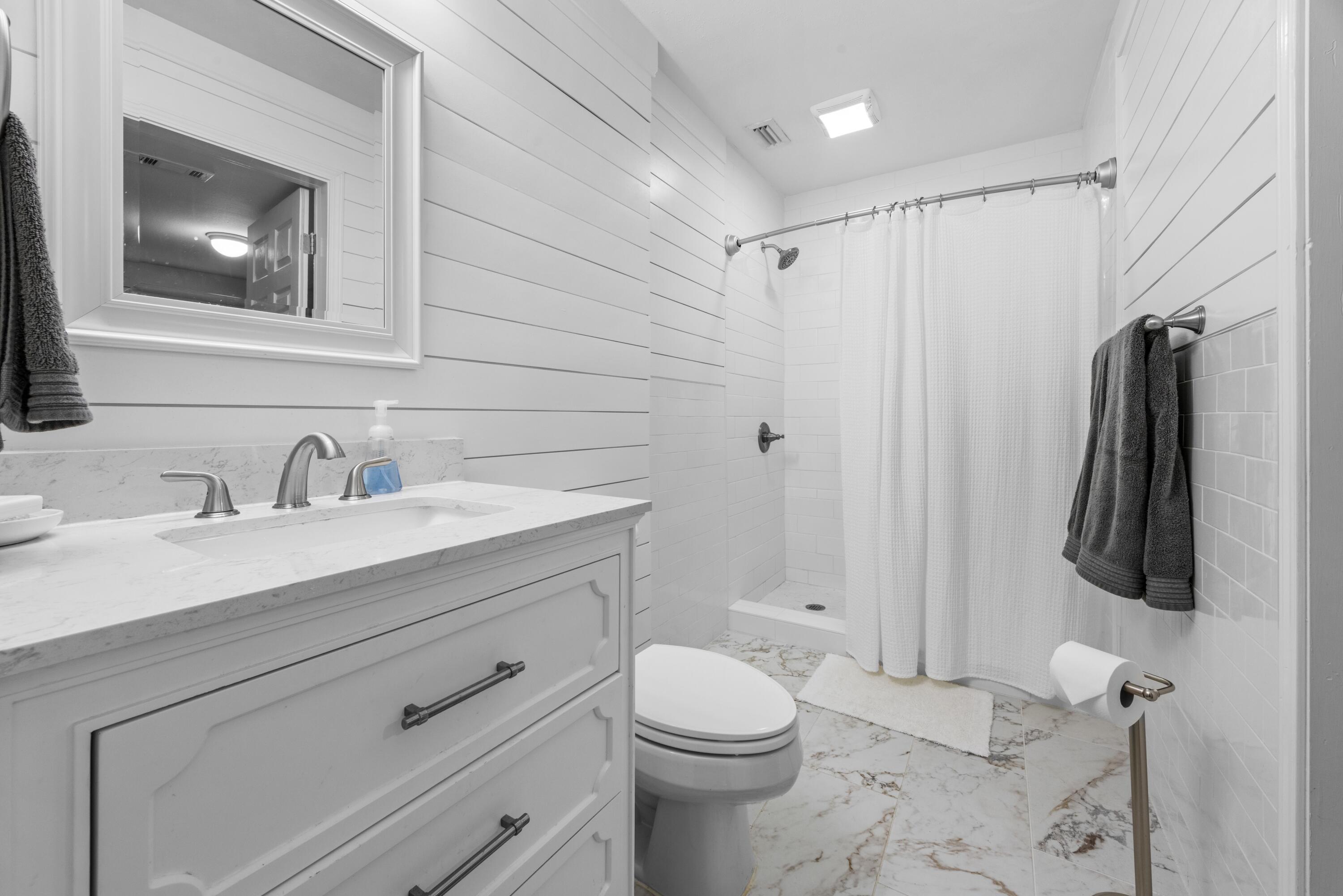 17 Mary Esther Drive Mary Esther FL 32569