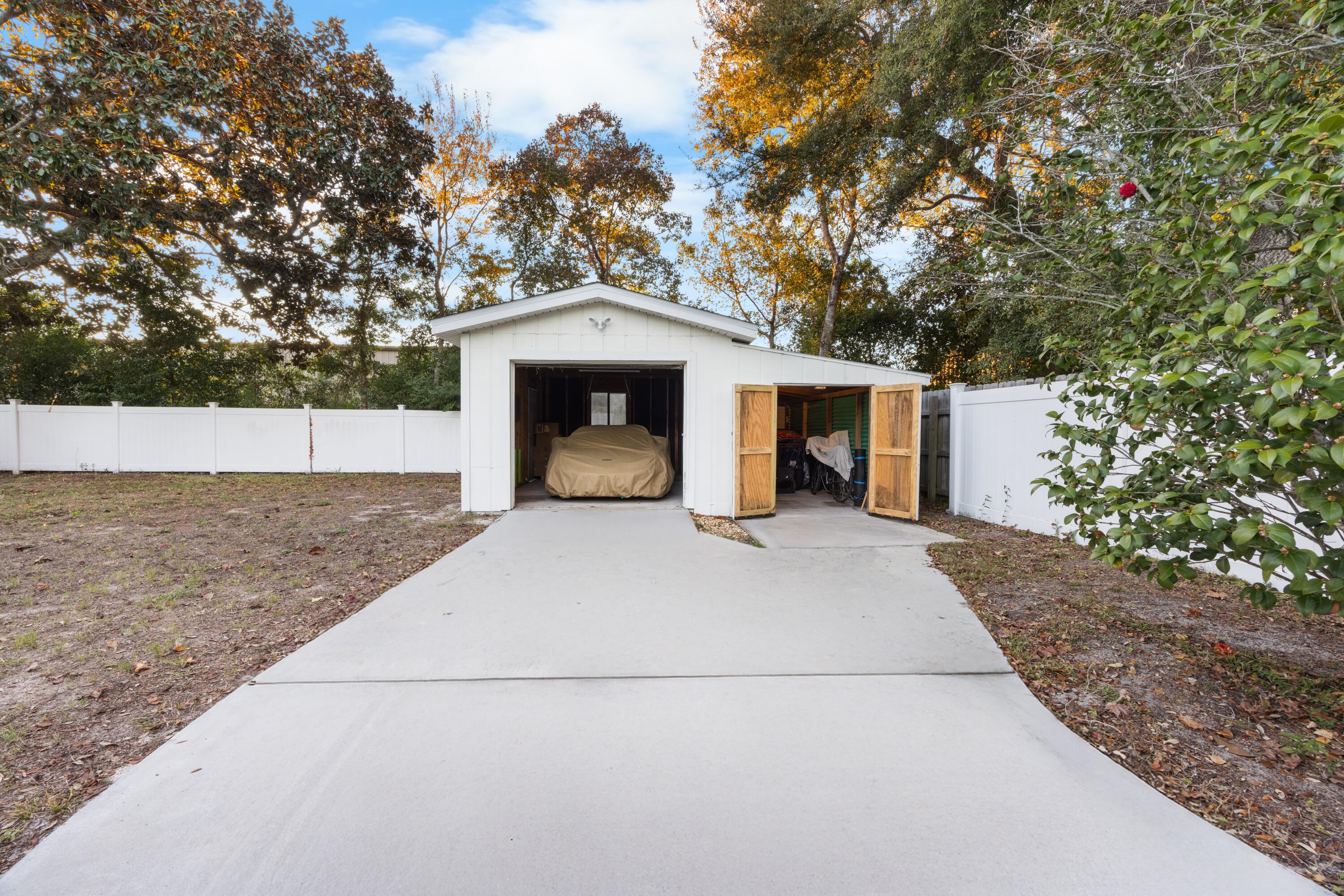 17 Mary Esther Drive Mary Esther FL 32569
