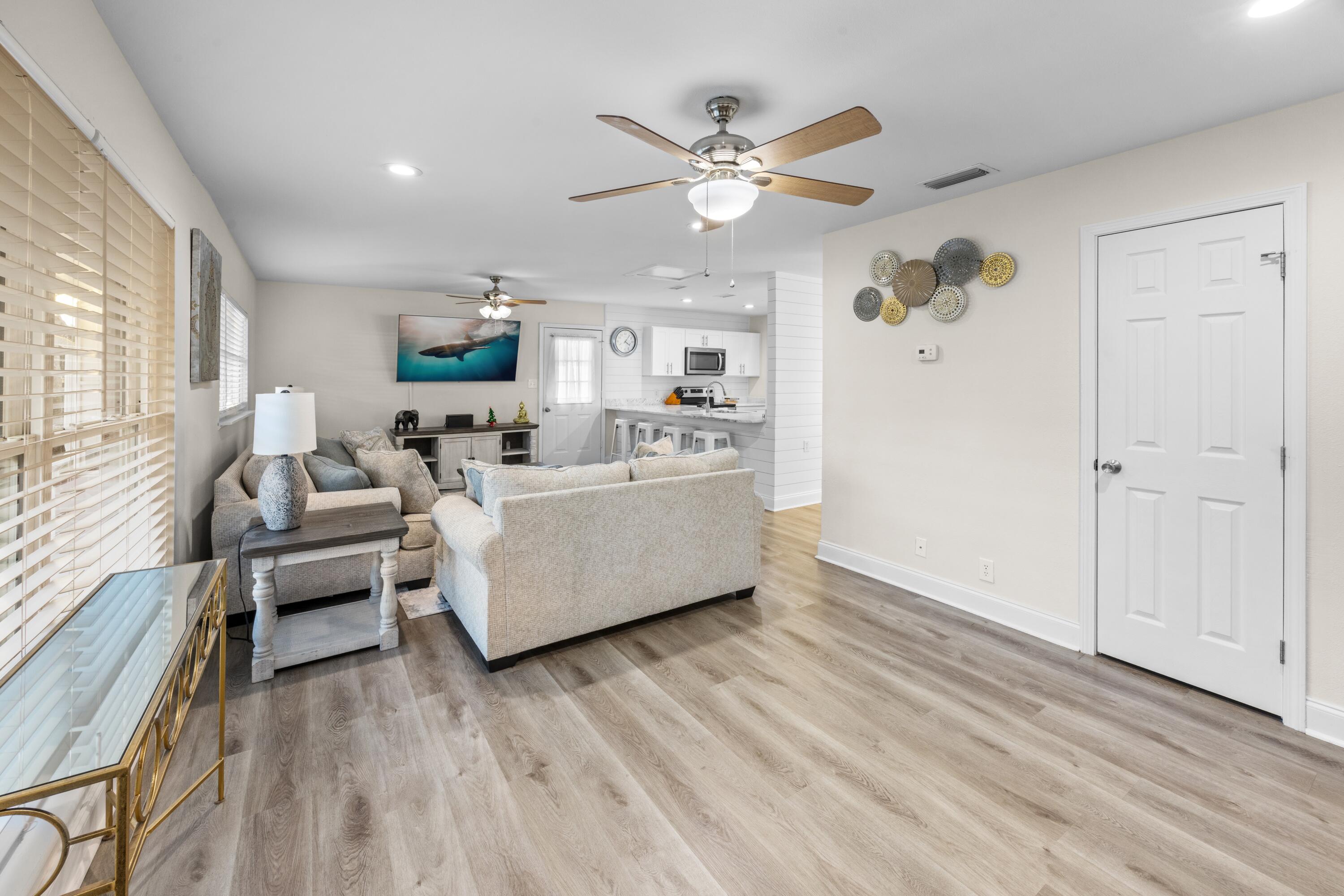 17 Mary Esther Drive Mary Esther FL 32569