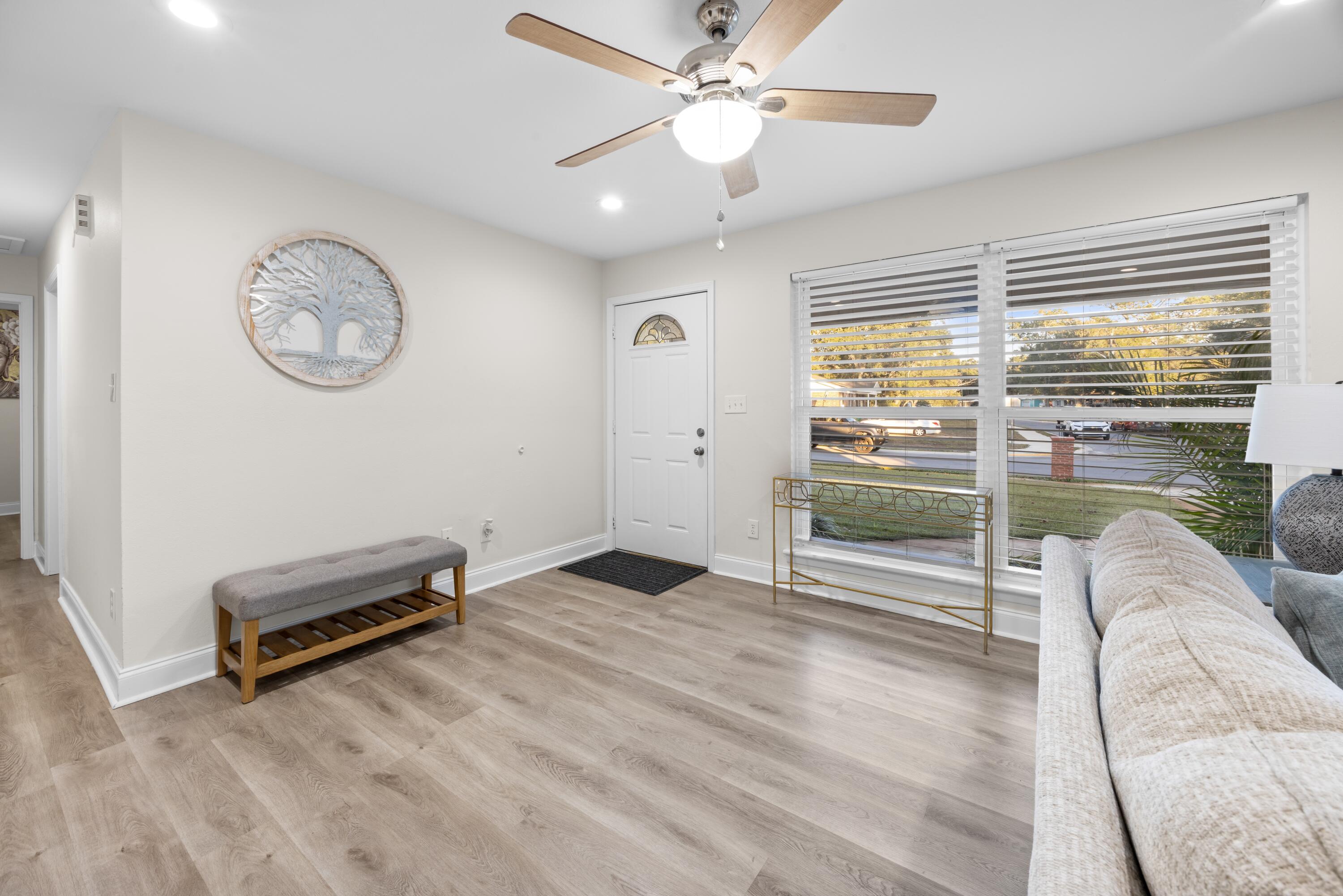 17 Mary Esther Drive Mary Esther FL 32569