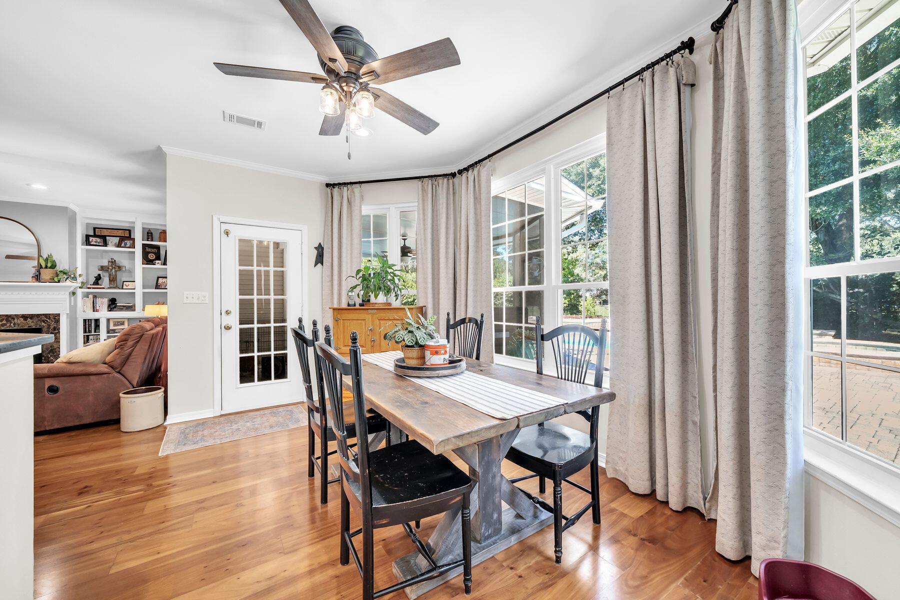 4423 Windlake Drive Niceville FL 32578