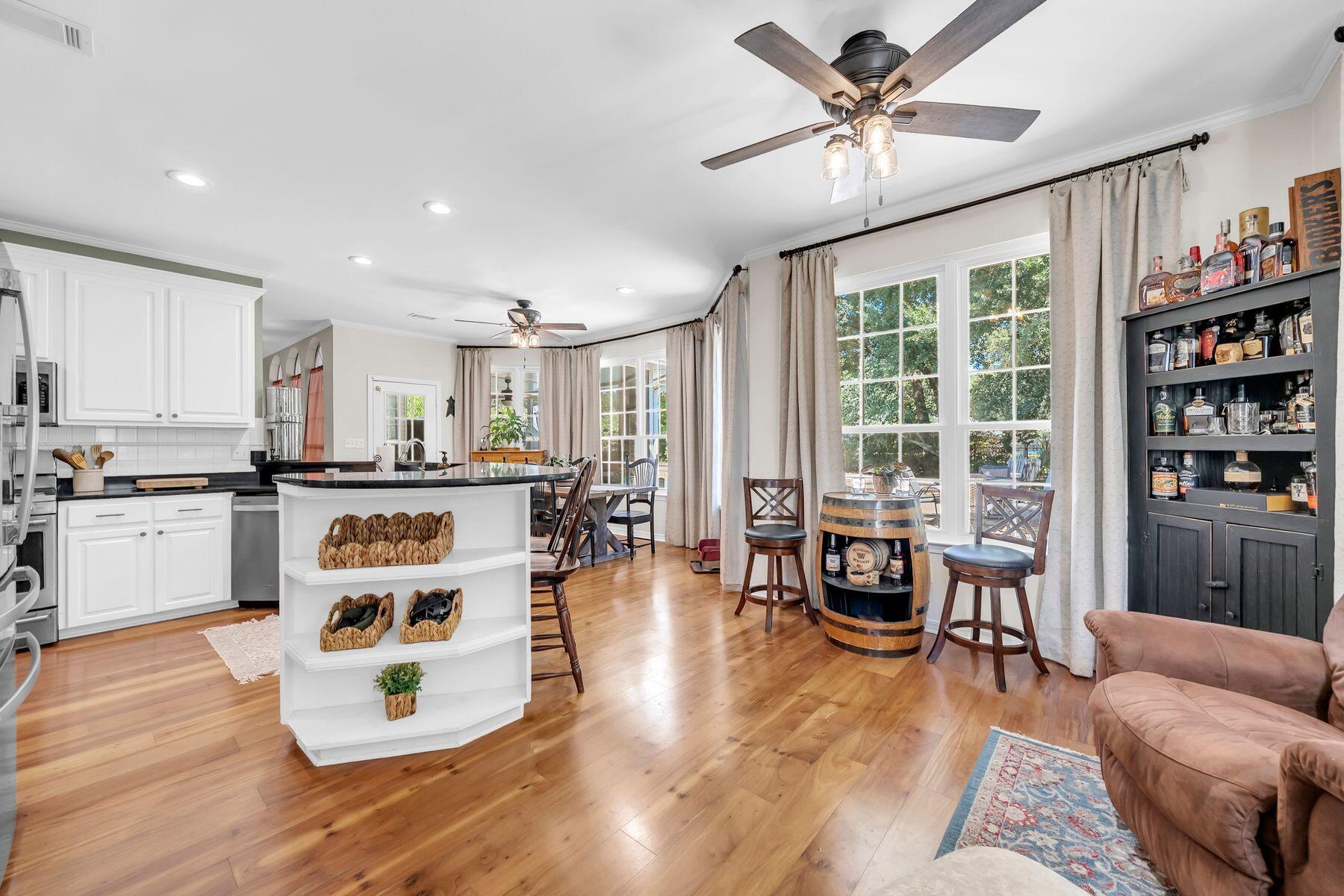 4423 Windlake Drive Niceville FL 32578