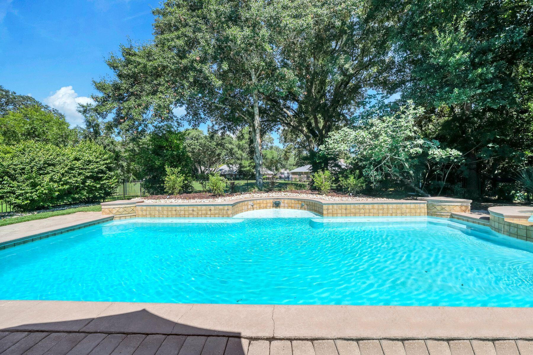 4423 Windlake Drive Niceville FL 32578