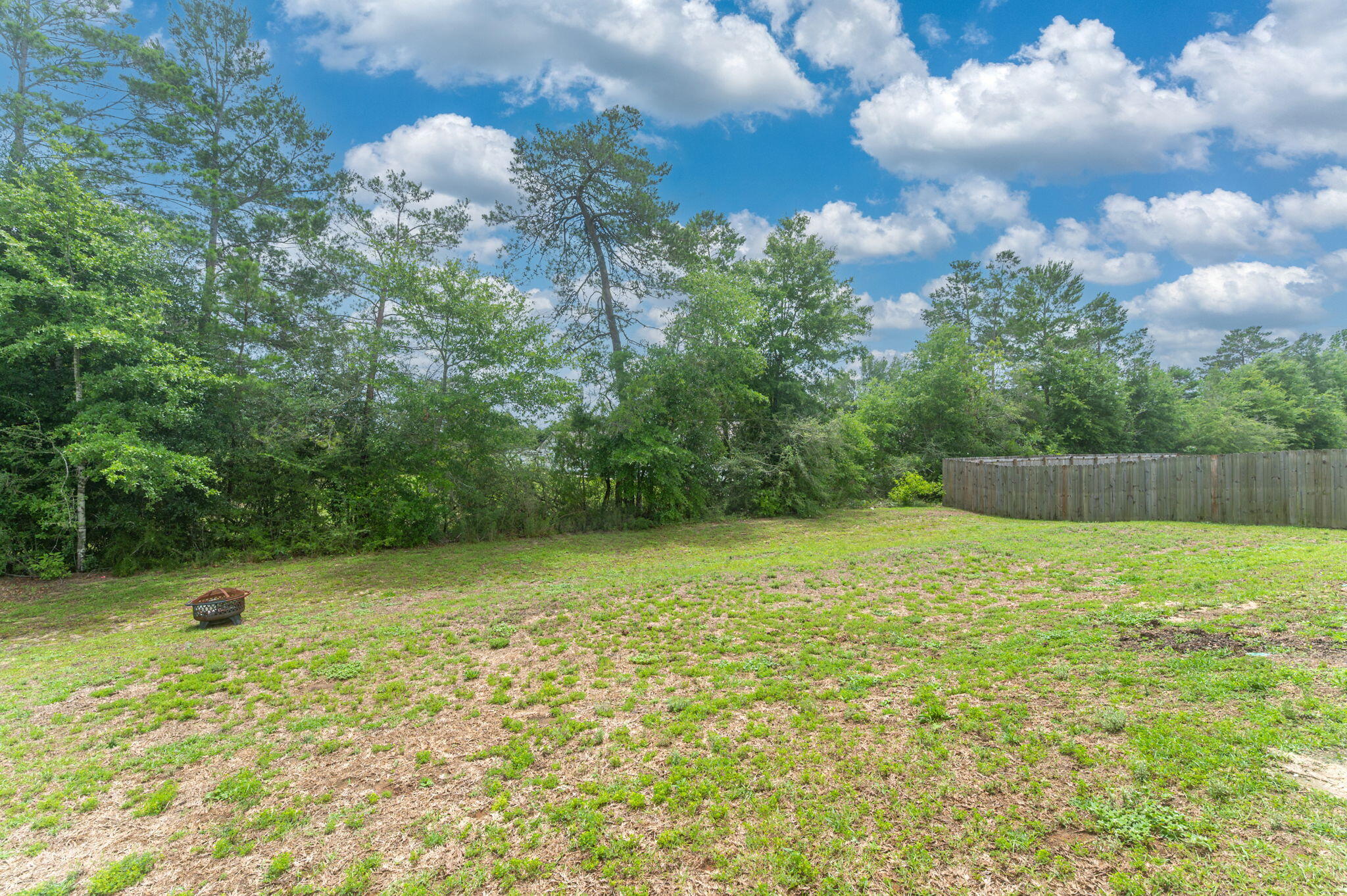 170 Mikaela Avenue Defuniak Springs FL 32433