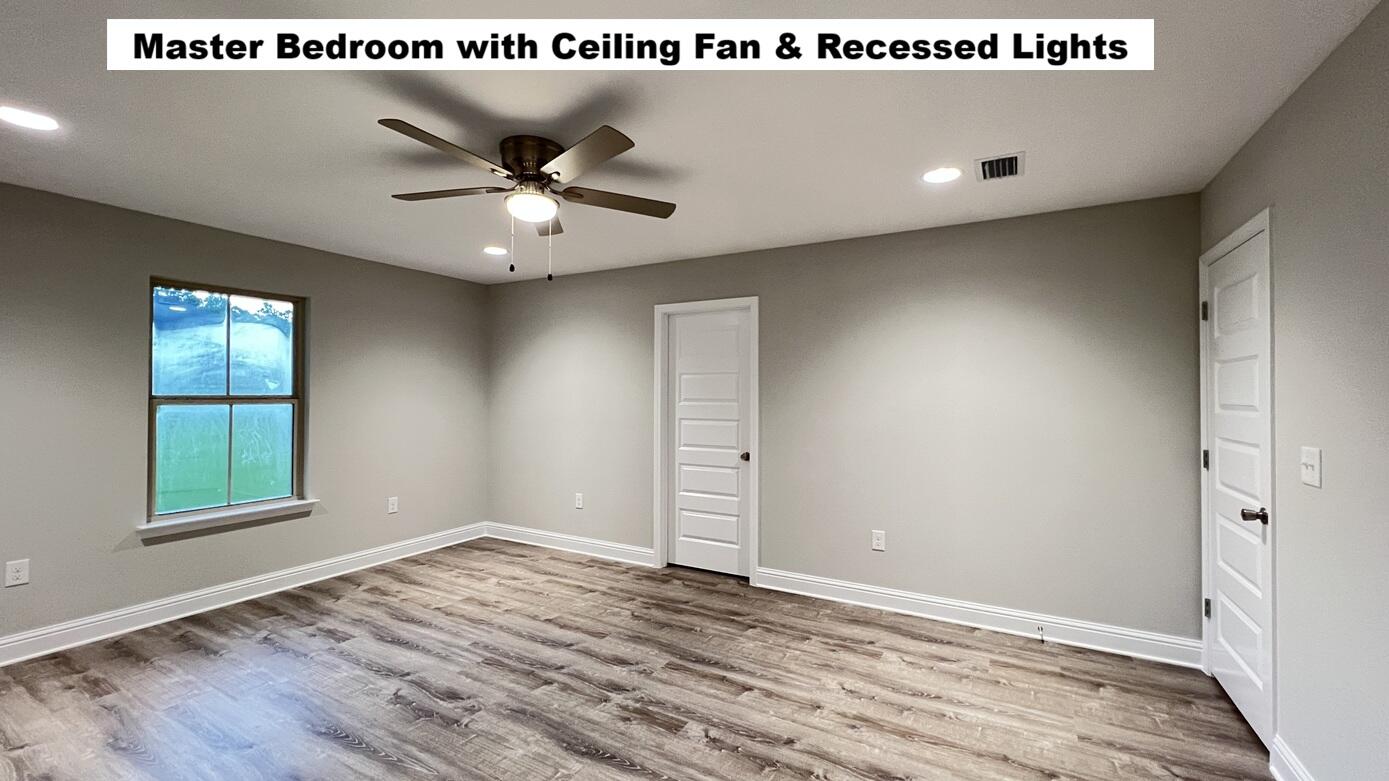 465 Scooter Cove Crestview FL 32539