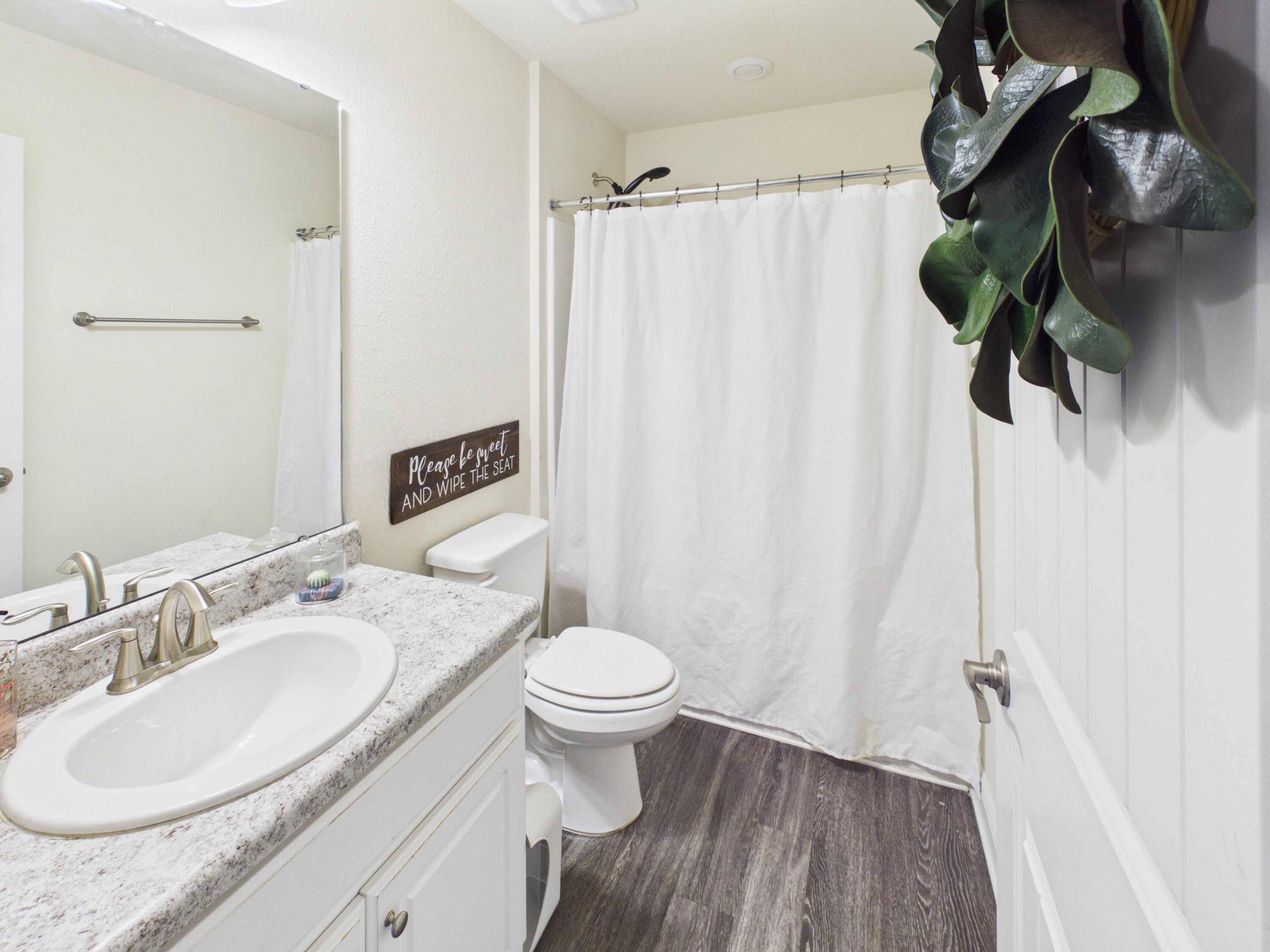 5768 Marigold Loop Crestview FL 32539