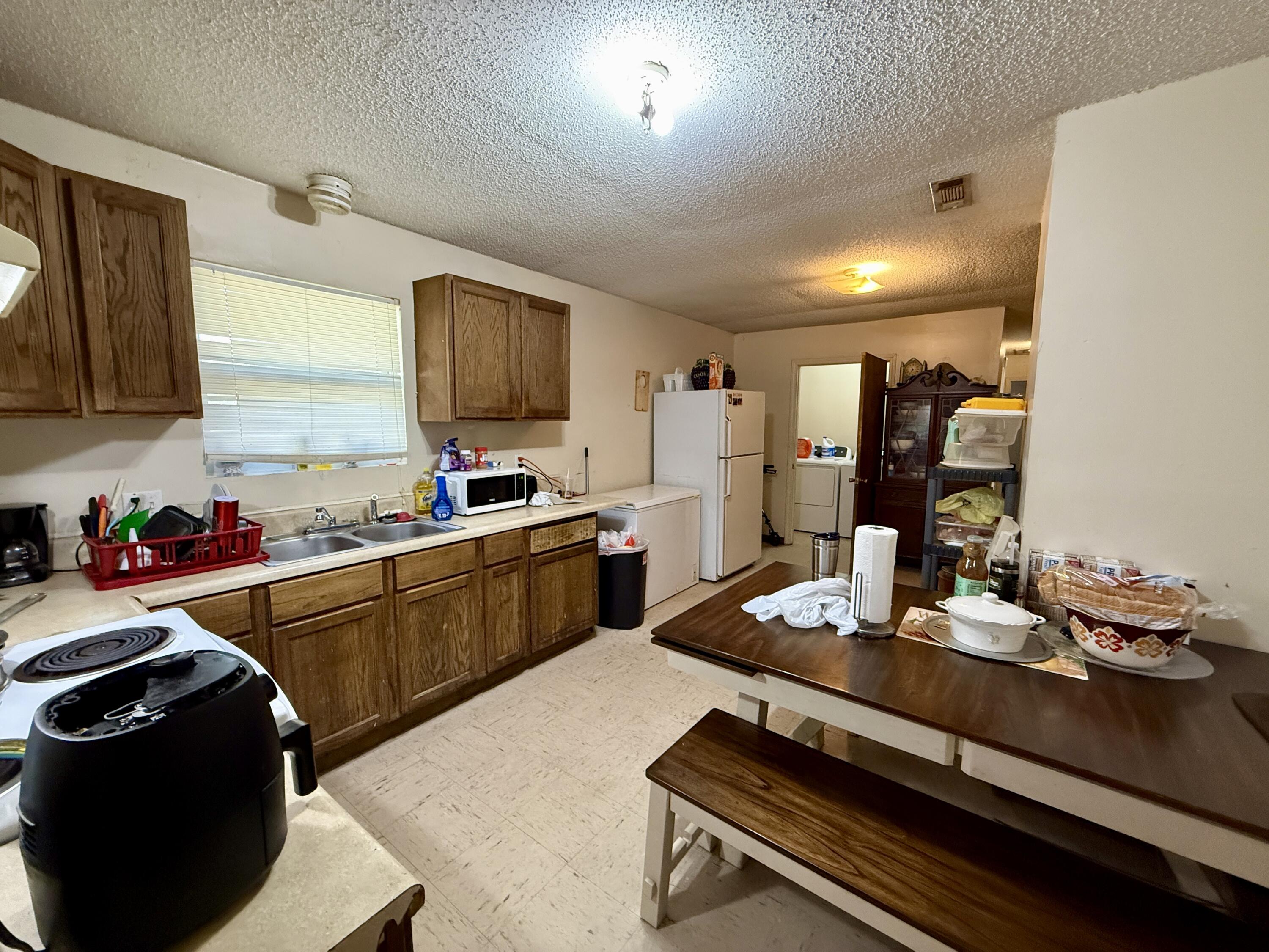 71 Constitution Avenue Defuniak Springs FL 32433