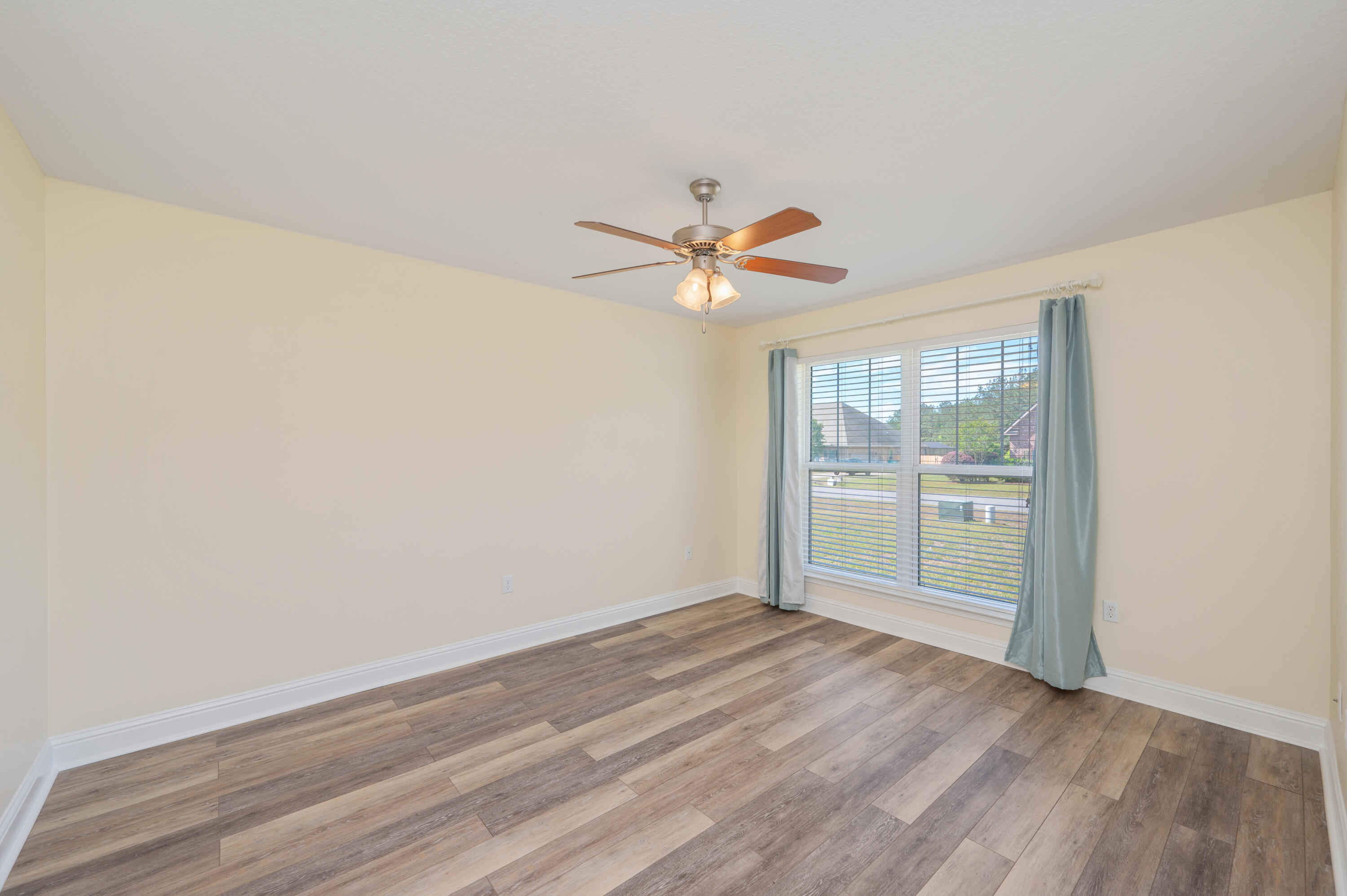 3361 Citrine Circle Crestview FL 32539