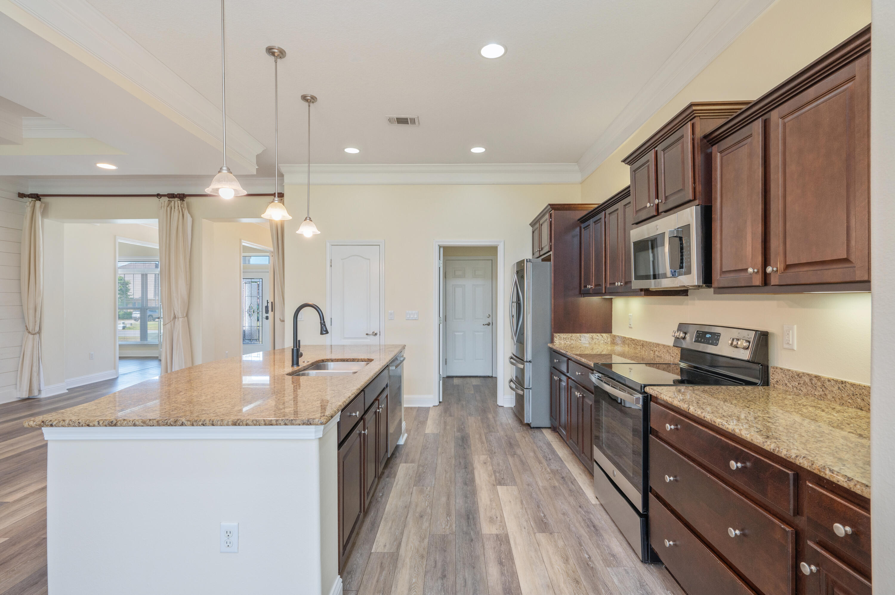 3361 Citrine Circle Crestview FL 32539