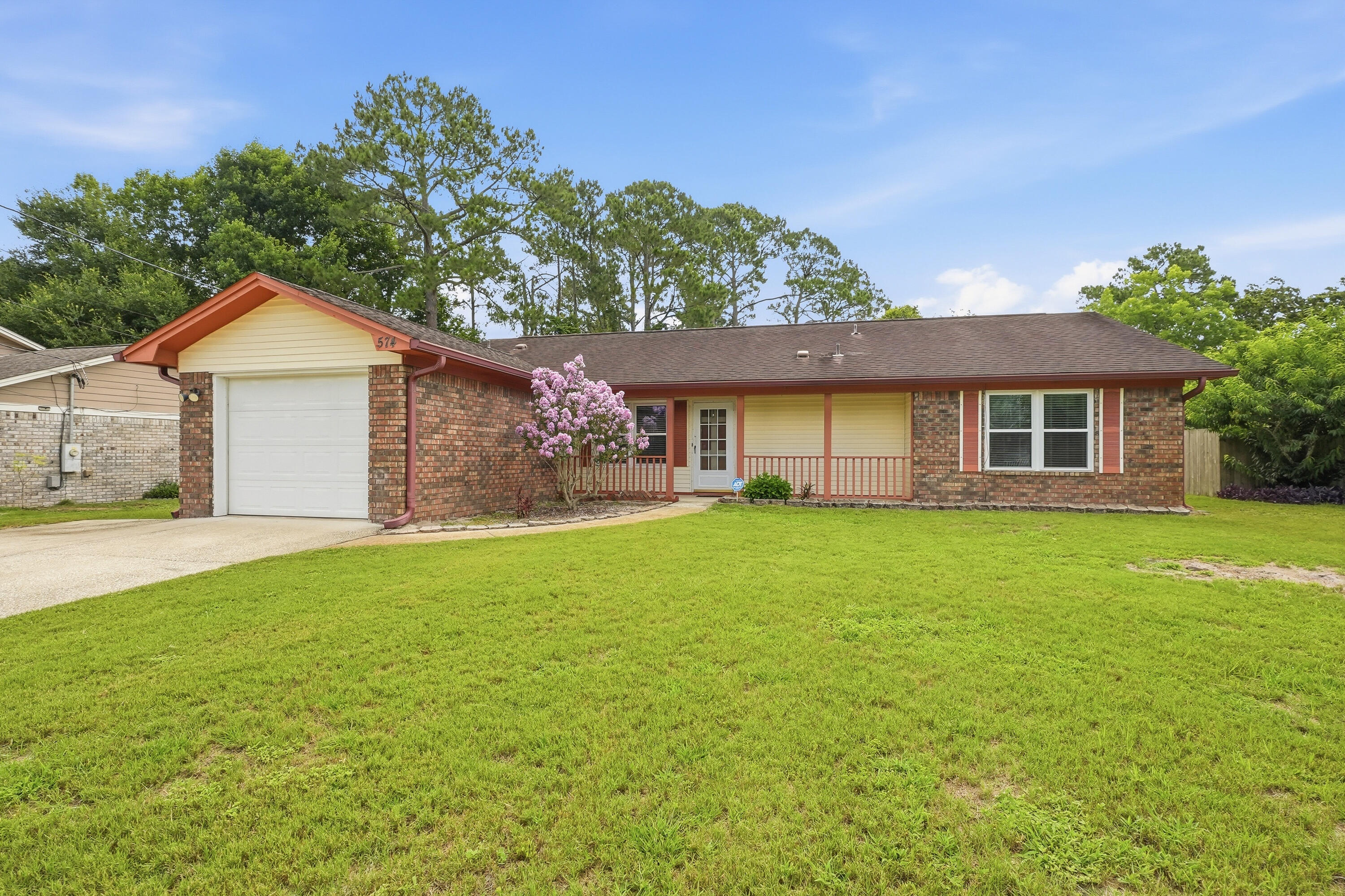 574 Peppertree Lane Pensacola FL 32506