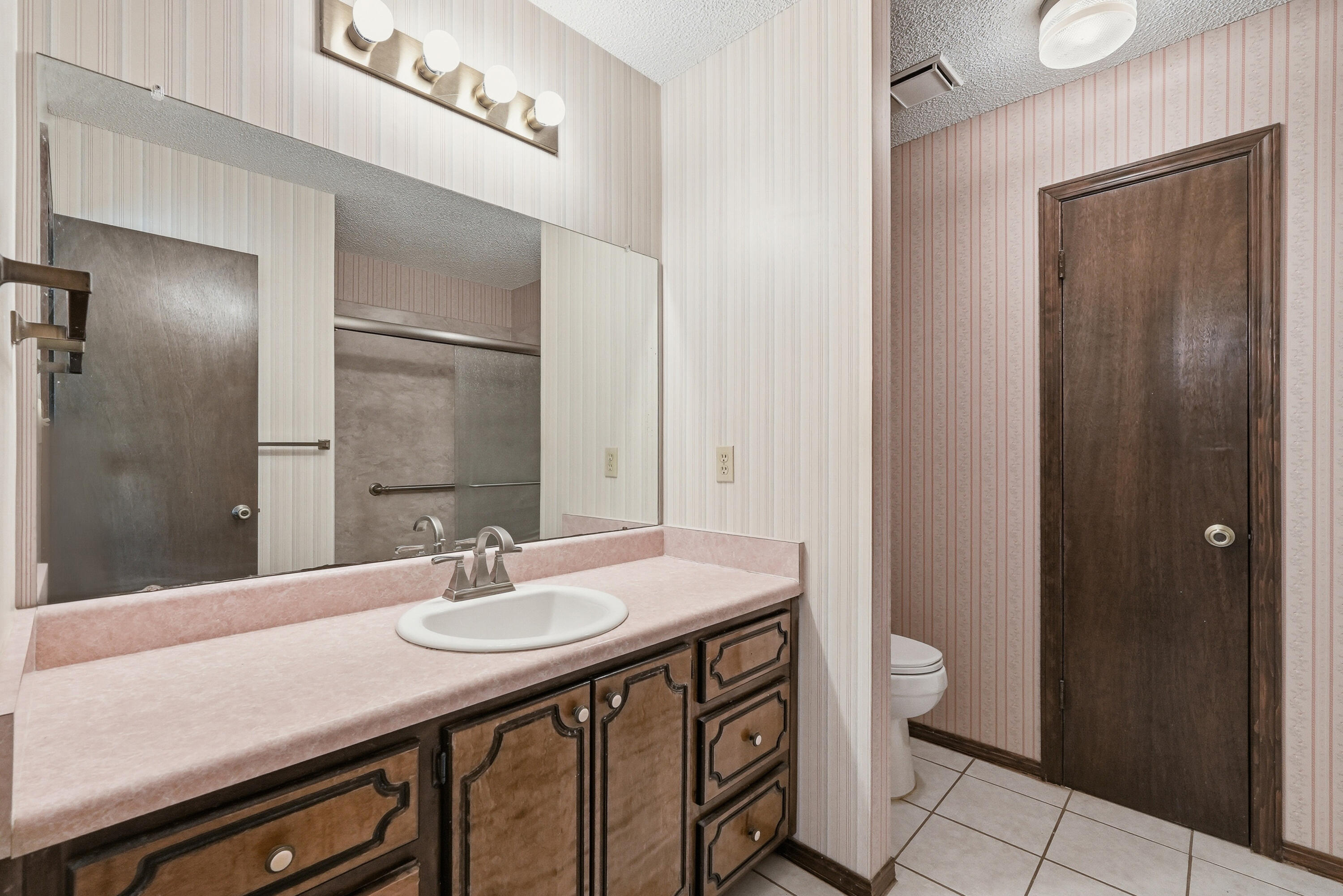 574 Peppertree Lane Pensacola FL 32506