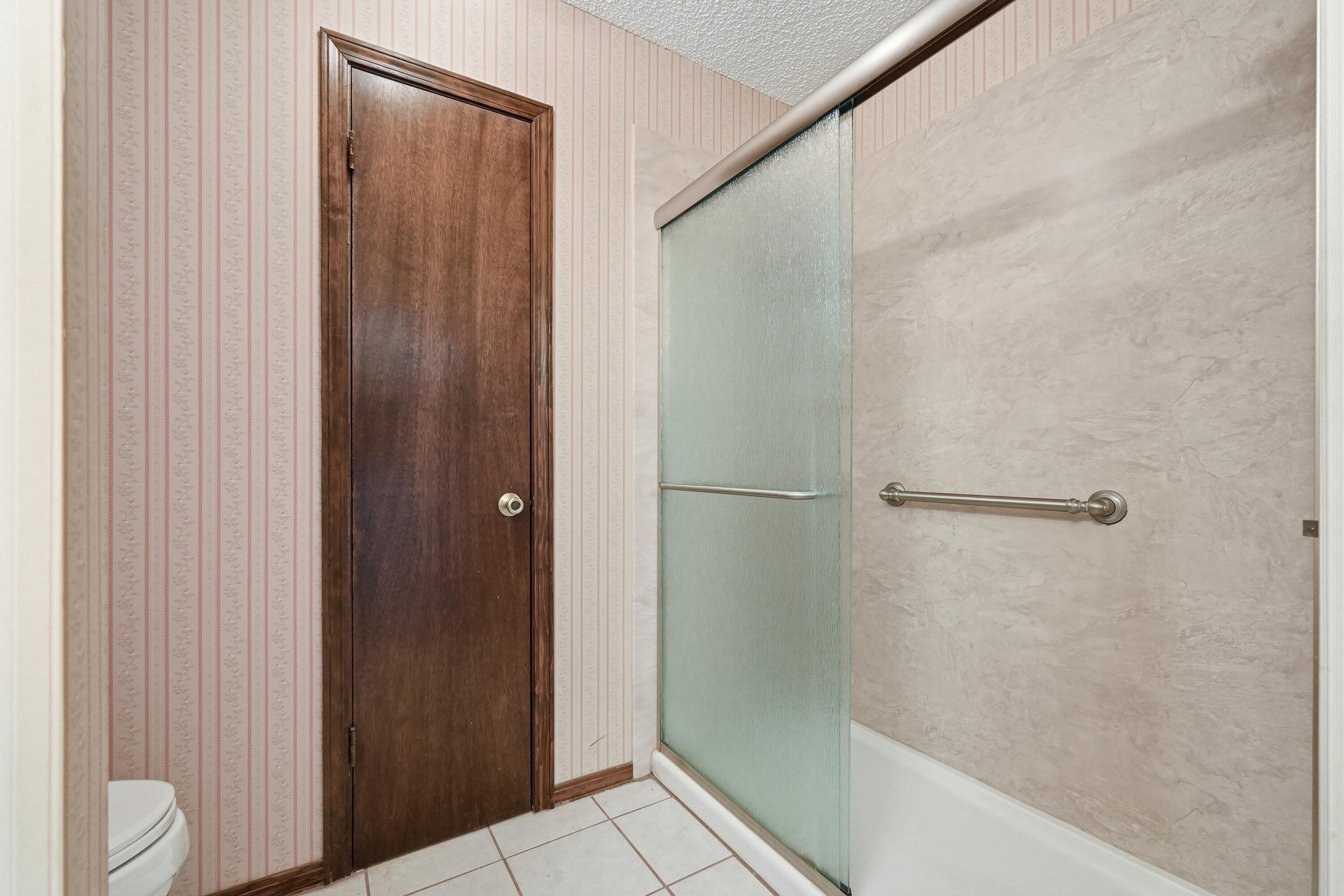 574 Peppertree Lane Pensacola FL 32506