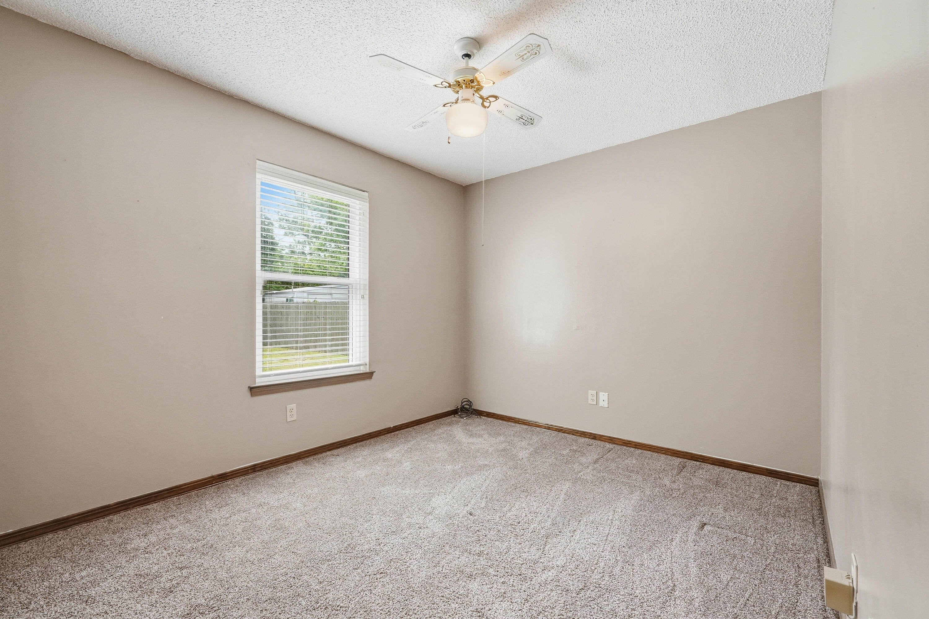574 Peppertree Lane Pensacola FL 32506