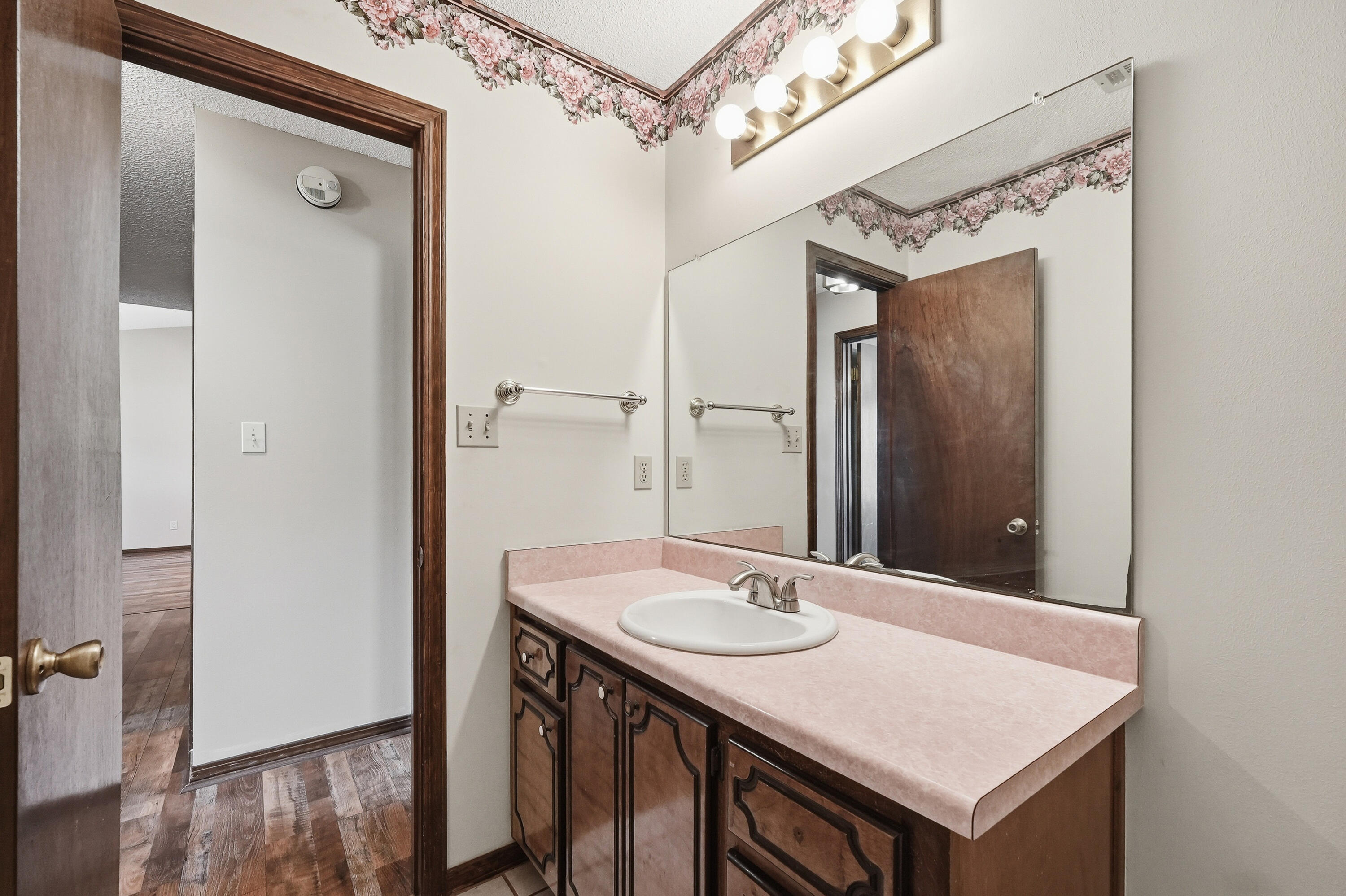 574 Peppertree Lane Pensacola FL 32506