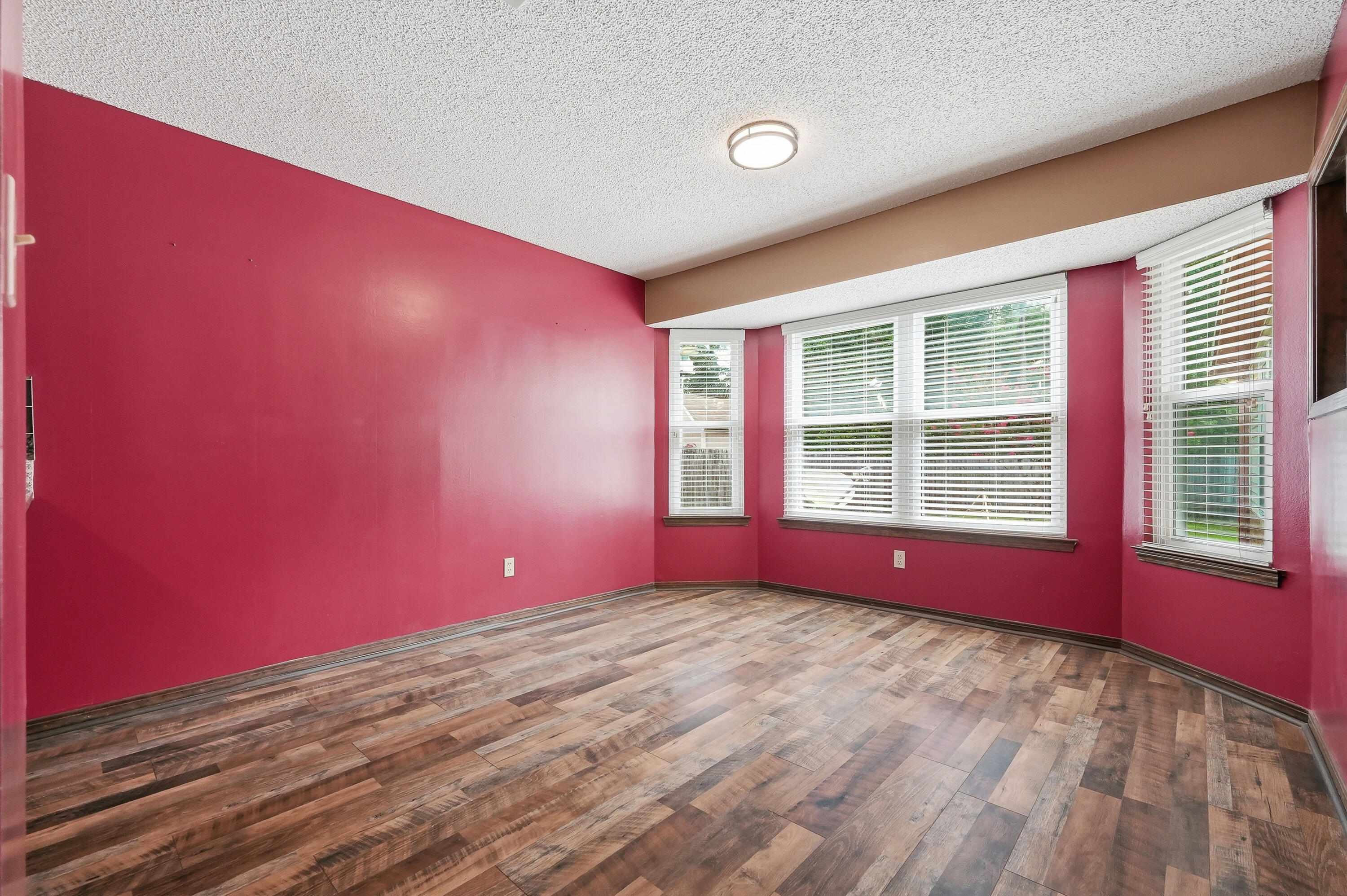 574 Peppertree Lane Pensacola FL 32506