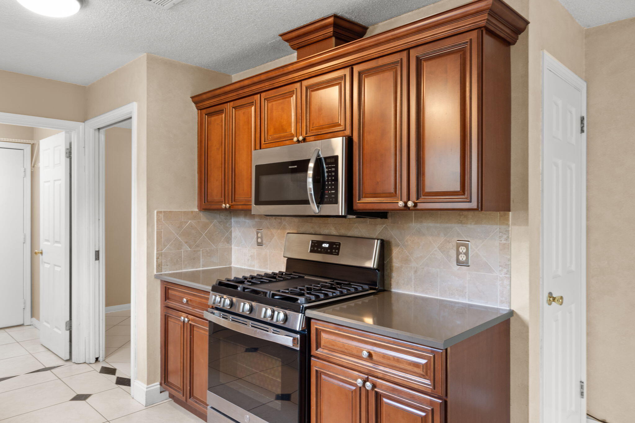 403 Parish Cove Mary Esther FL 32569