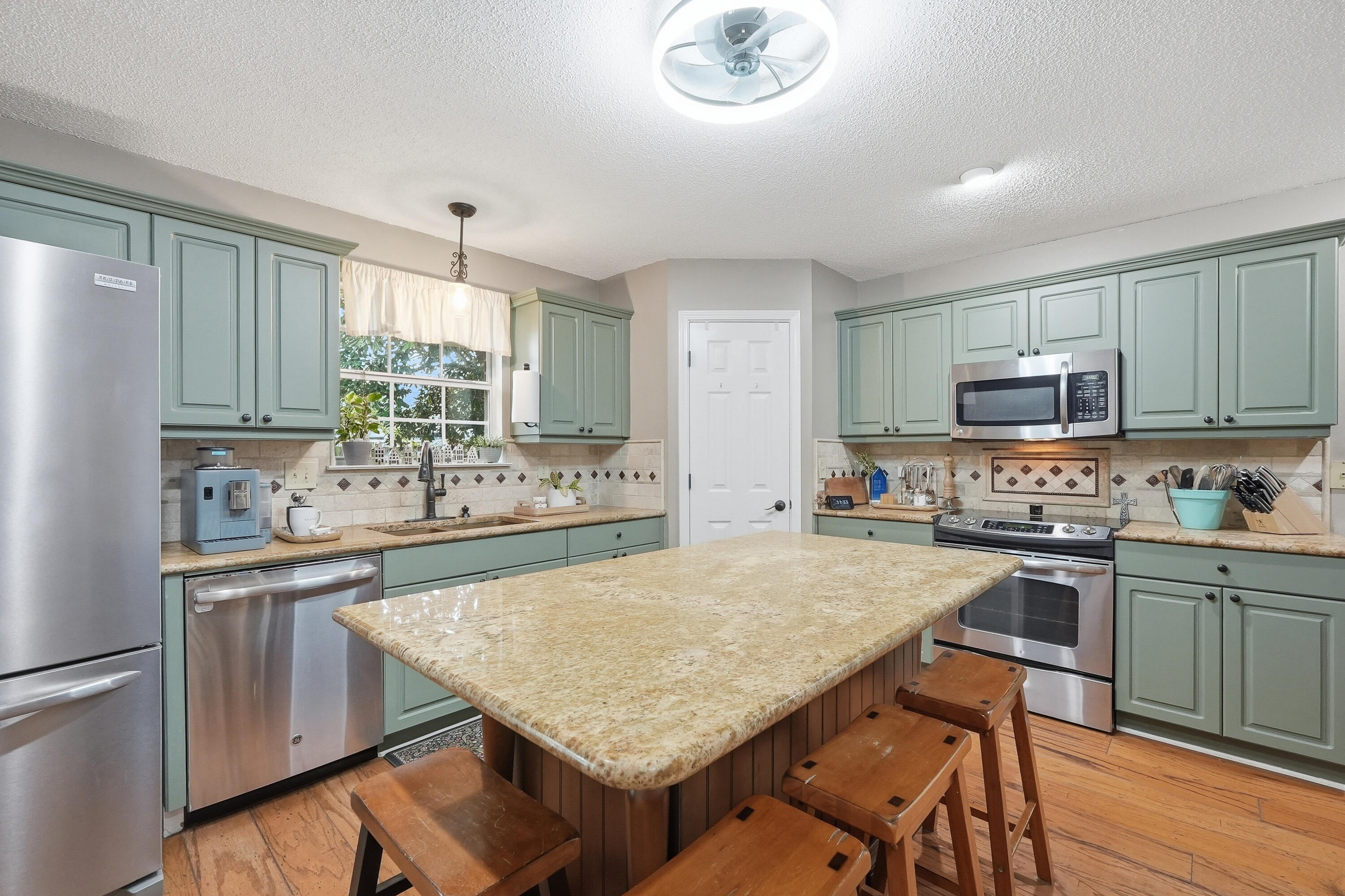 4437 Southminster Circle Niceville FL 32578