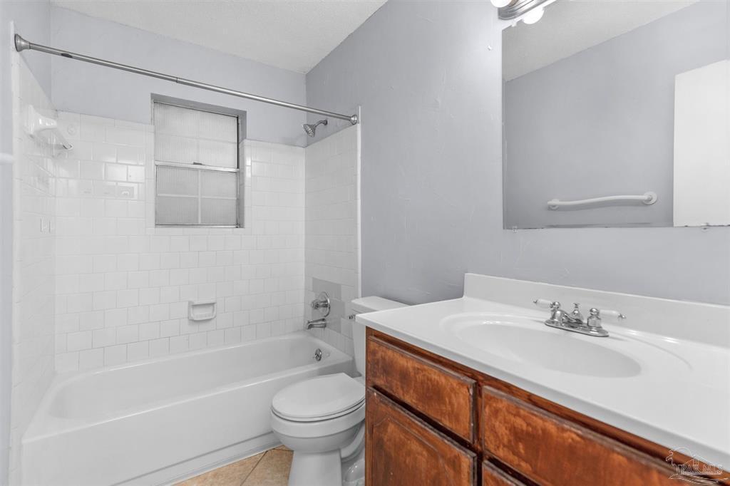 10140 Guidy Lane Pensacola FL 32514