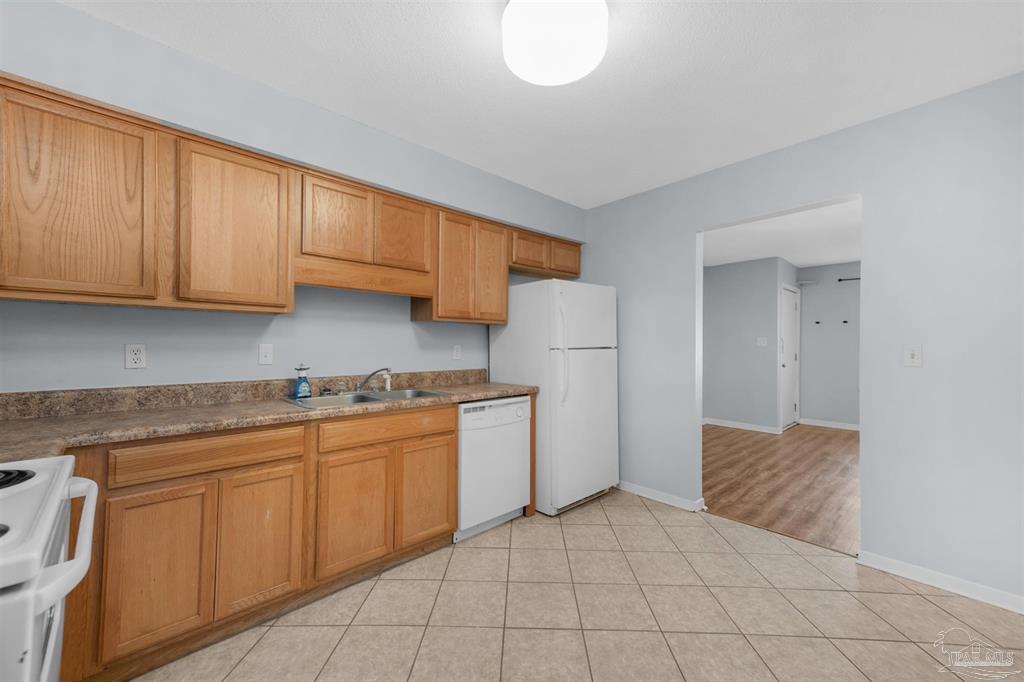 10140 Guidy Lane Pensacola FL 32514