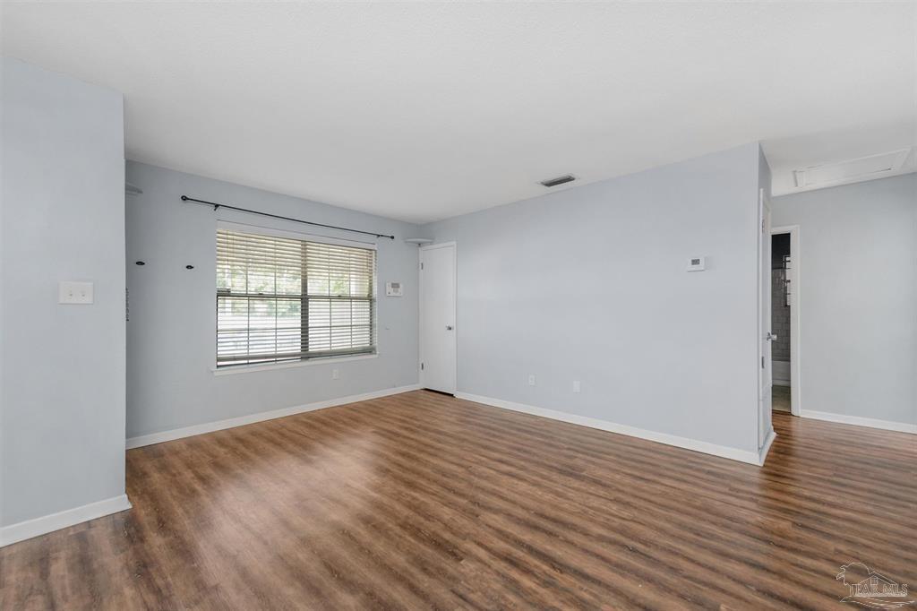 10140 Guidy Lane Pensacola FL 32514