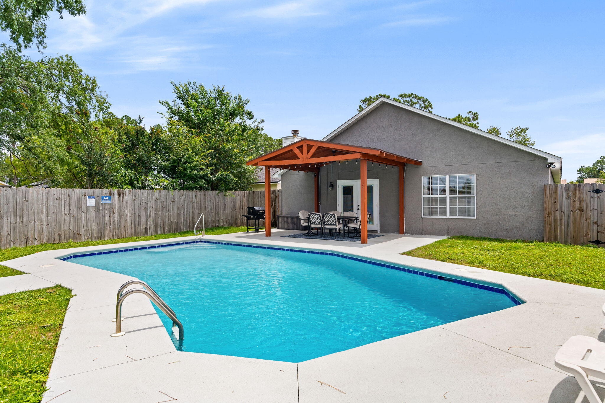 1608 Vecuna Circle Panama City Beach FL 32407