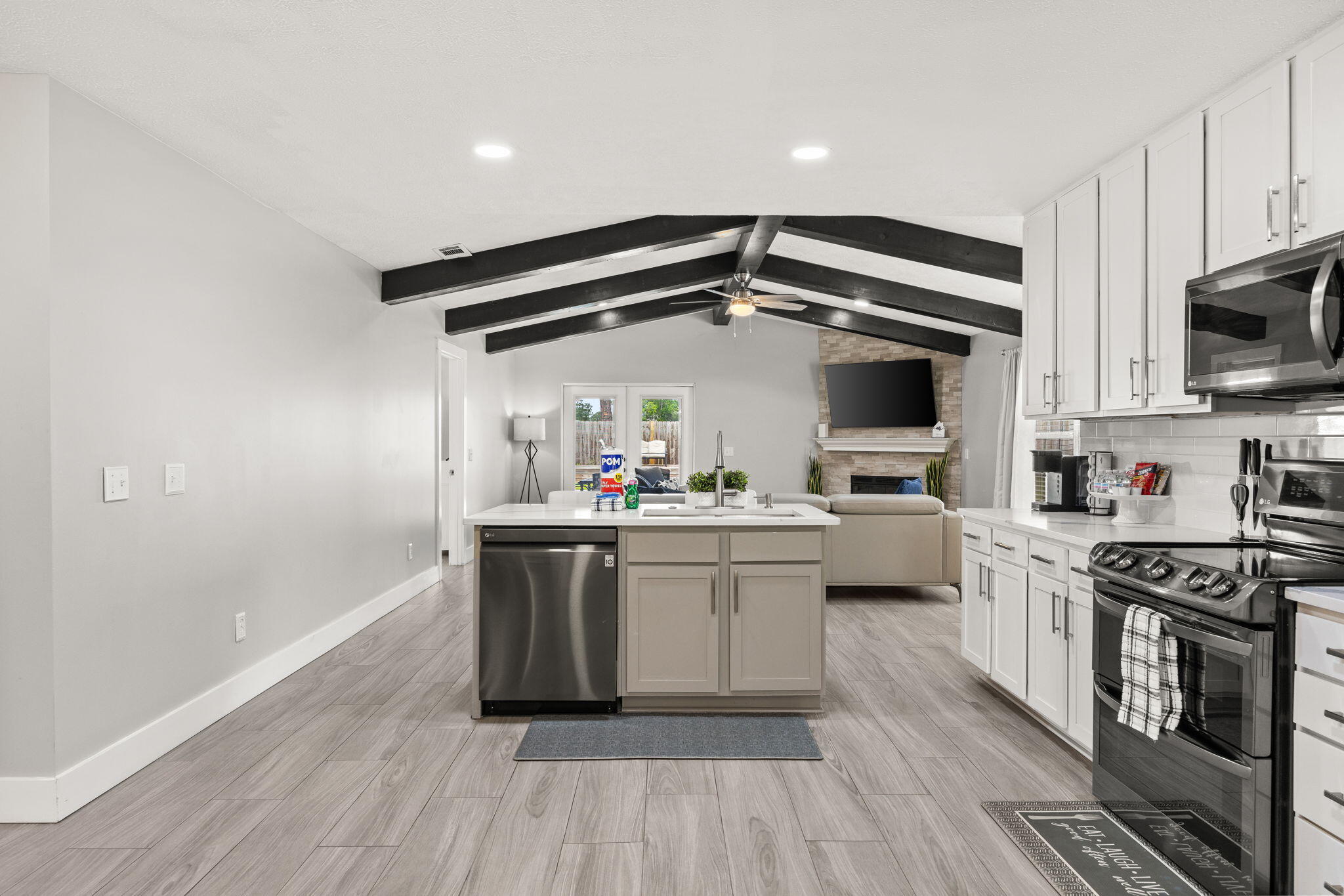 1608 Vecuna Circle Panama City Beach FL 32407