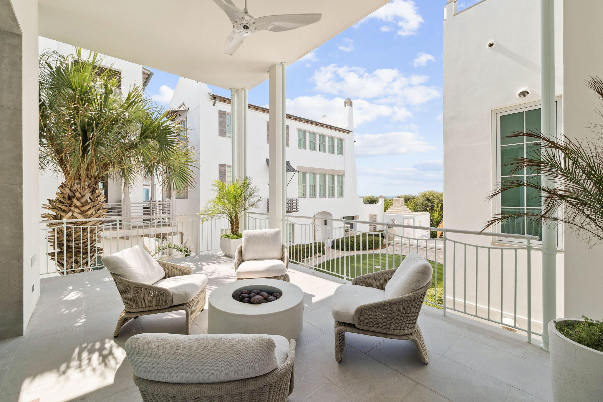 31 Sea Castle Alley Alys Beach FL 32461