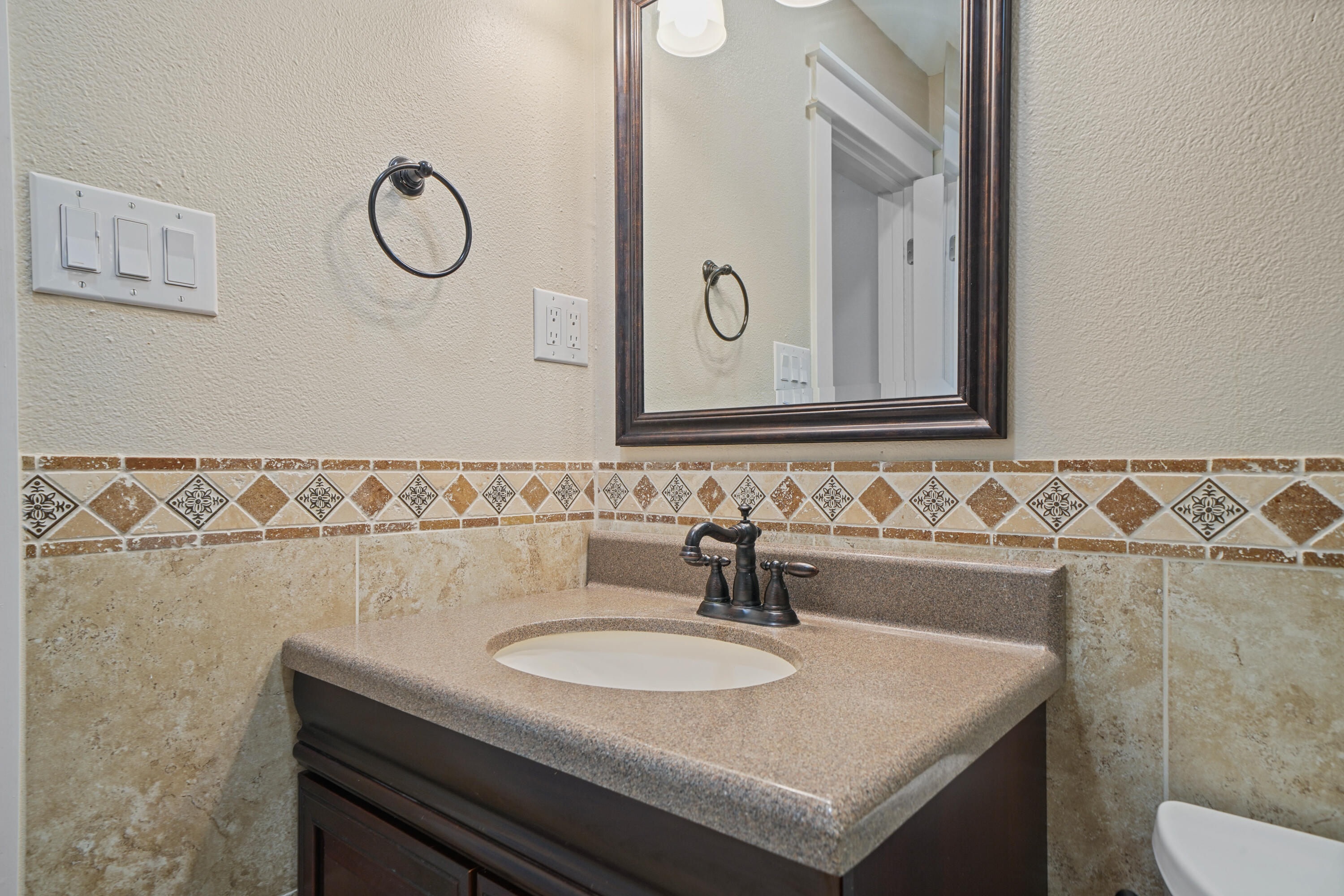 130 NE Walton Drive Fort Walton Beach FL 32548