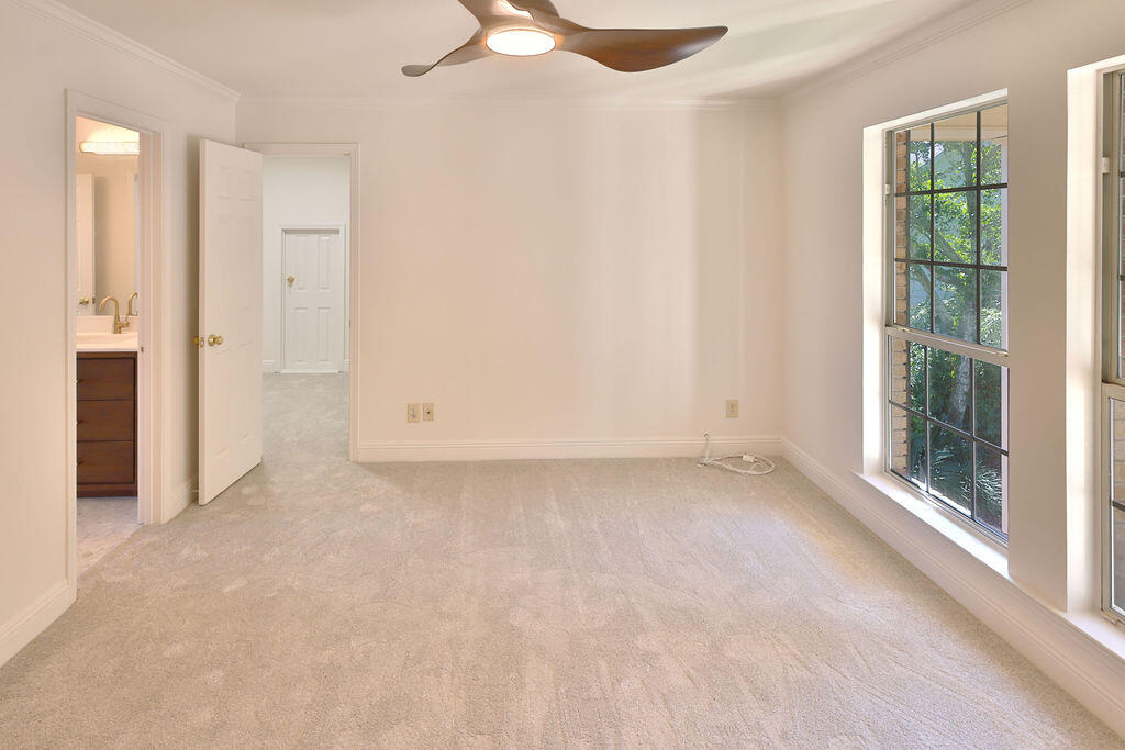 217 NE Yacht Club Drive Fort Walton Beach FL 32548