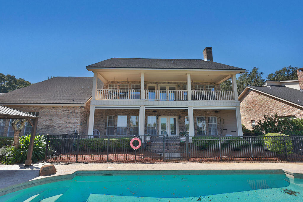 217 NE Yacht Club Drive Fort Walton Beach FL 32548