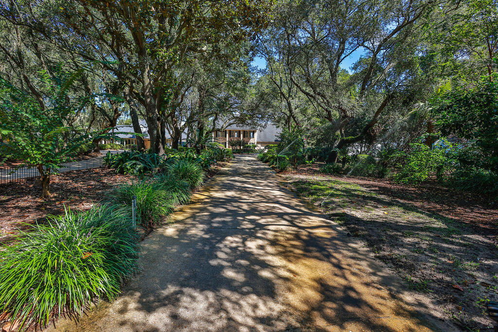 217 NE Yacht Club Drive Fort Walton Beach FL 32548