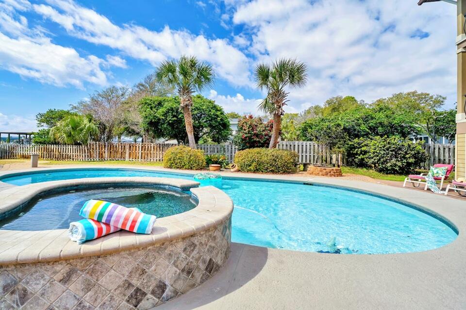 326 SE Brooks Street Fort Walton Beach FL 32548