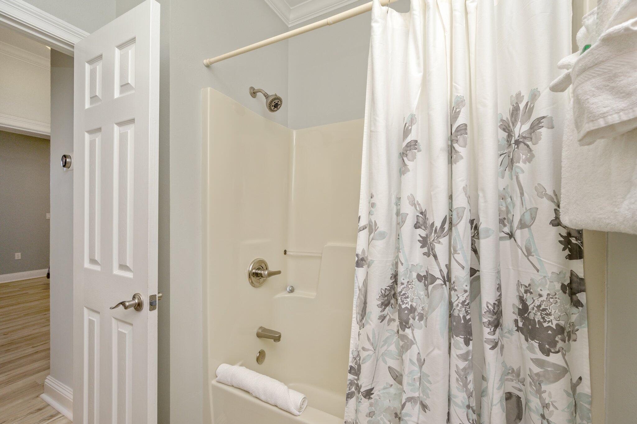 223 E Grand Key Loop Destin FL 32541