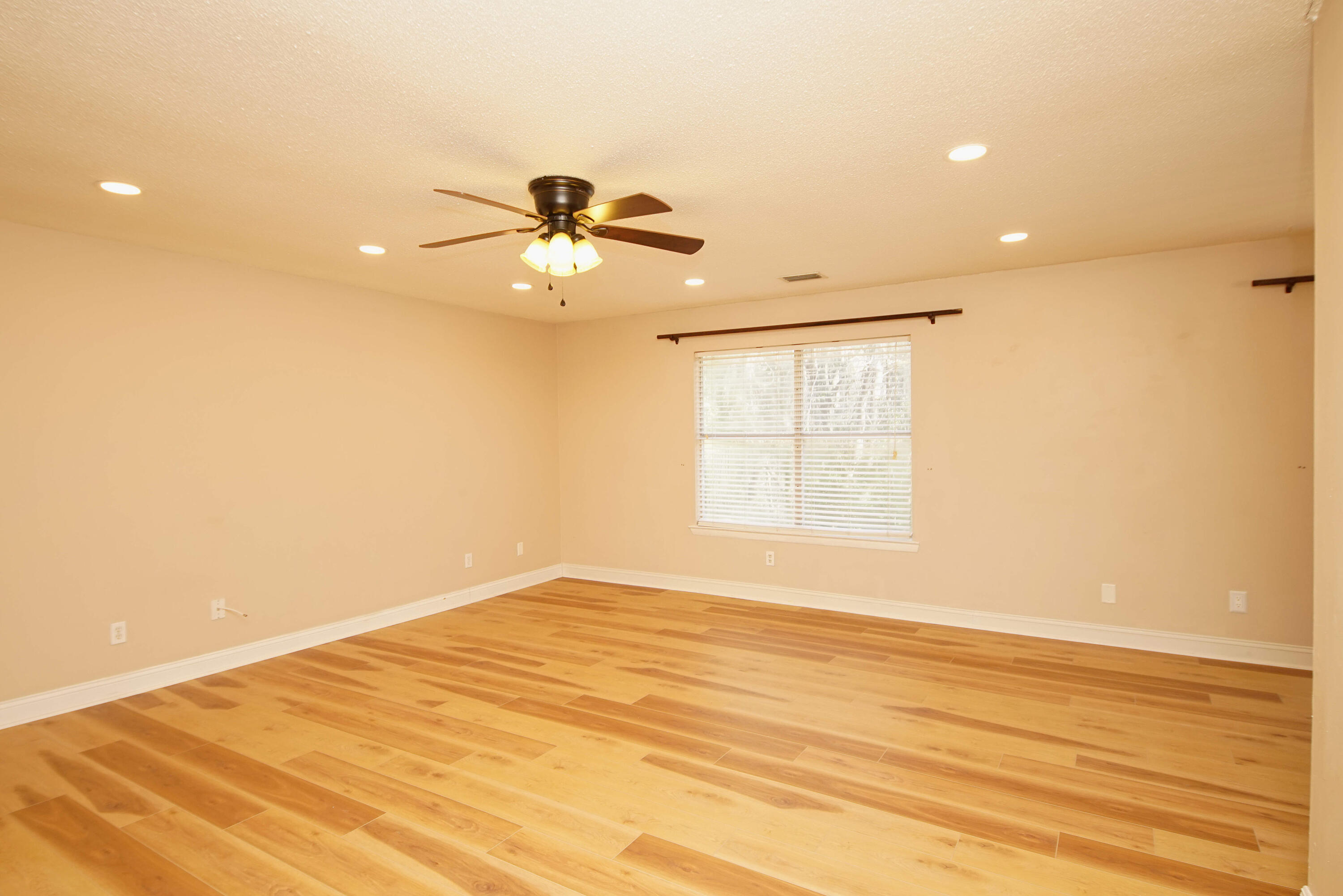 583 Woodlow Road Niceville FL 32578
