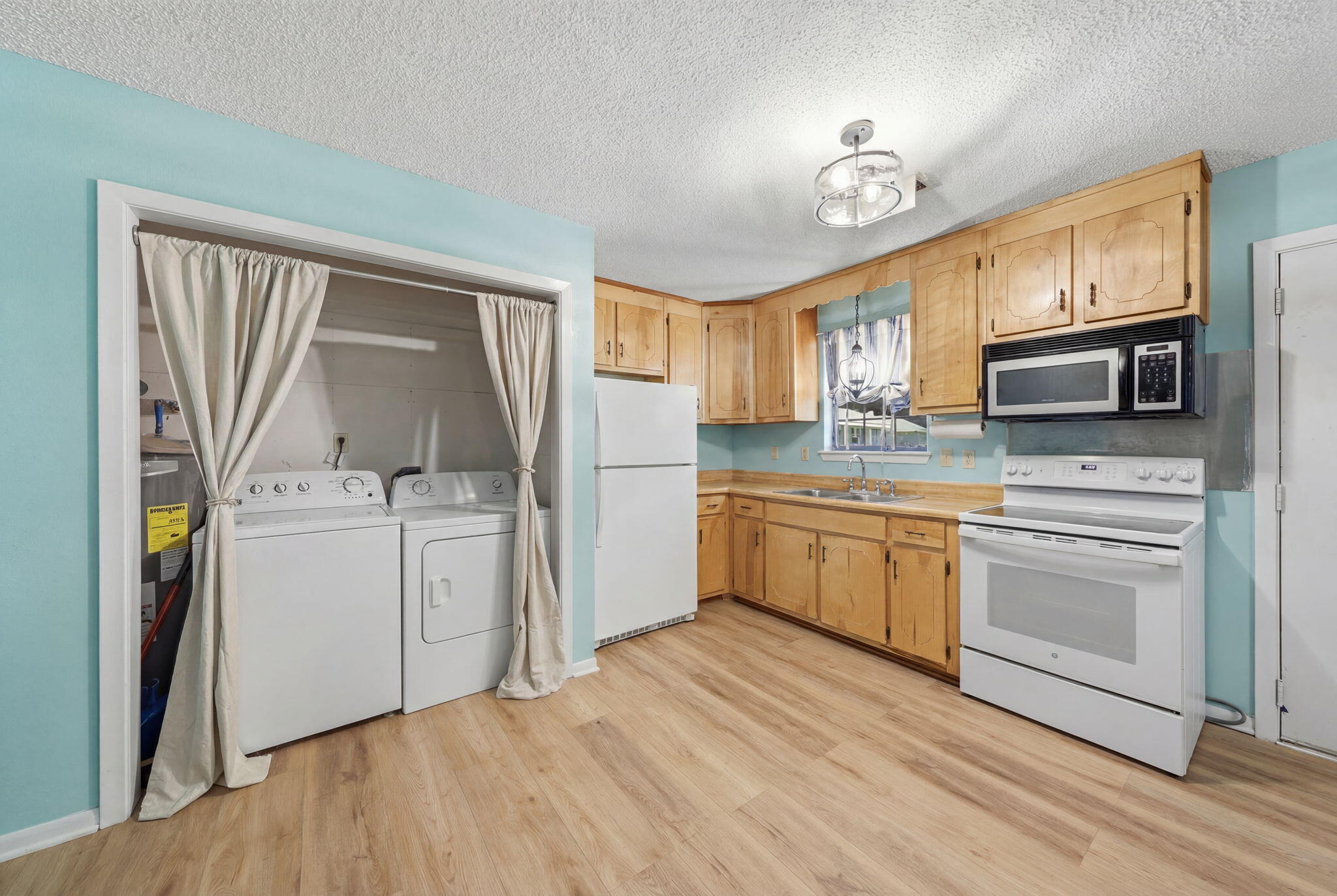 532 Springtime Avenue Holt FL 32564