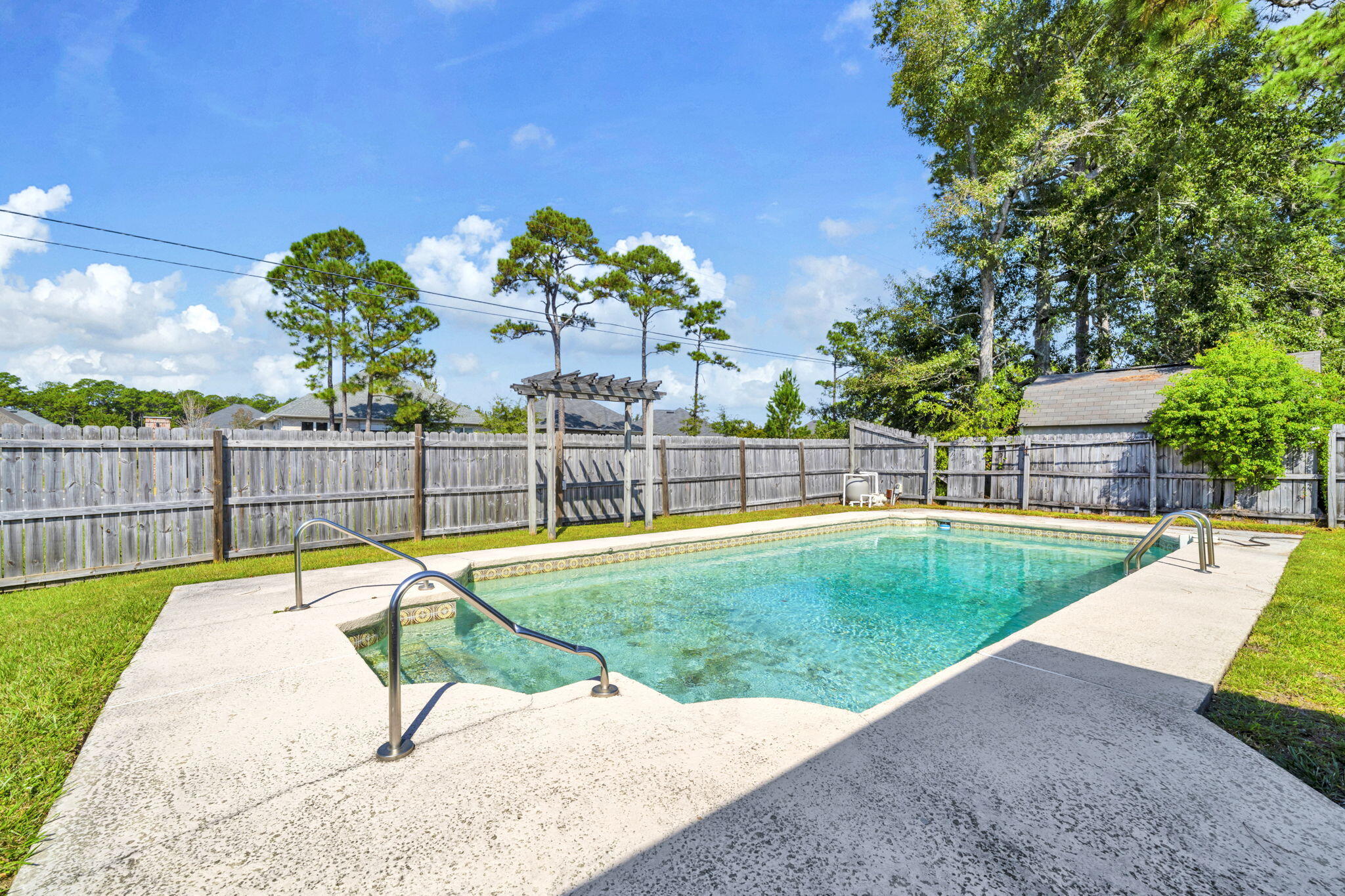 2005 Plumosa Palm Drive Niceville FL 32578