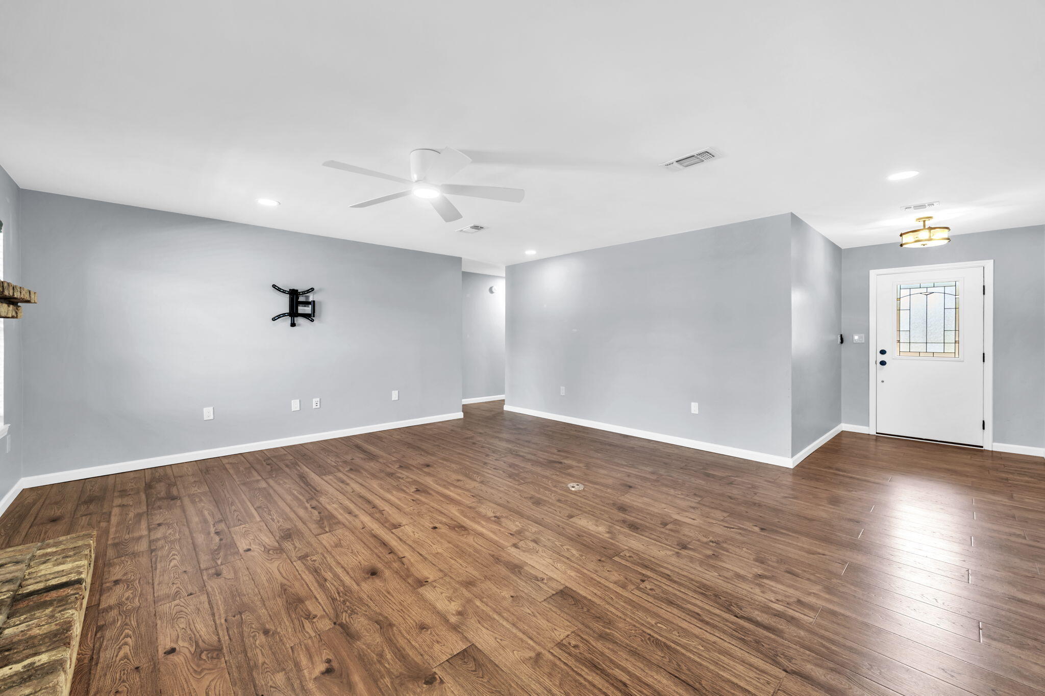 2005 Plumosa Palm Drive Niceville FL 32578