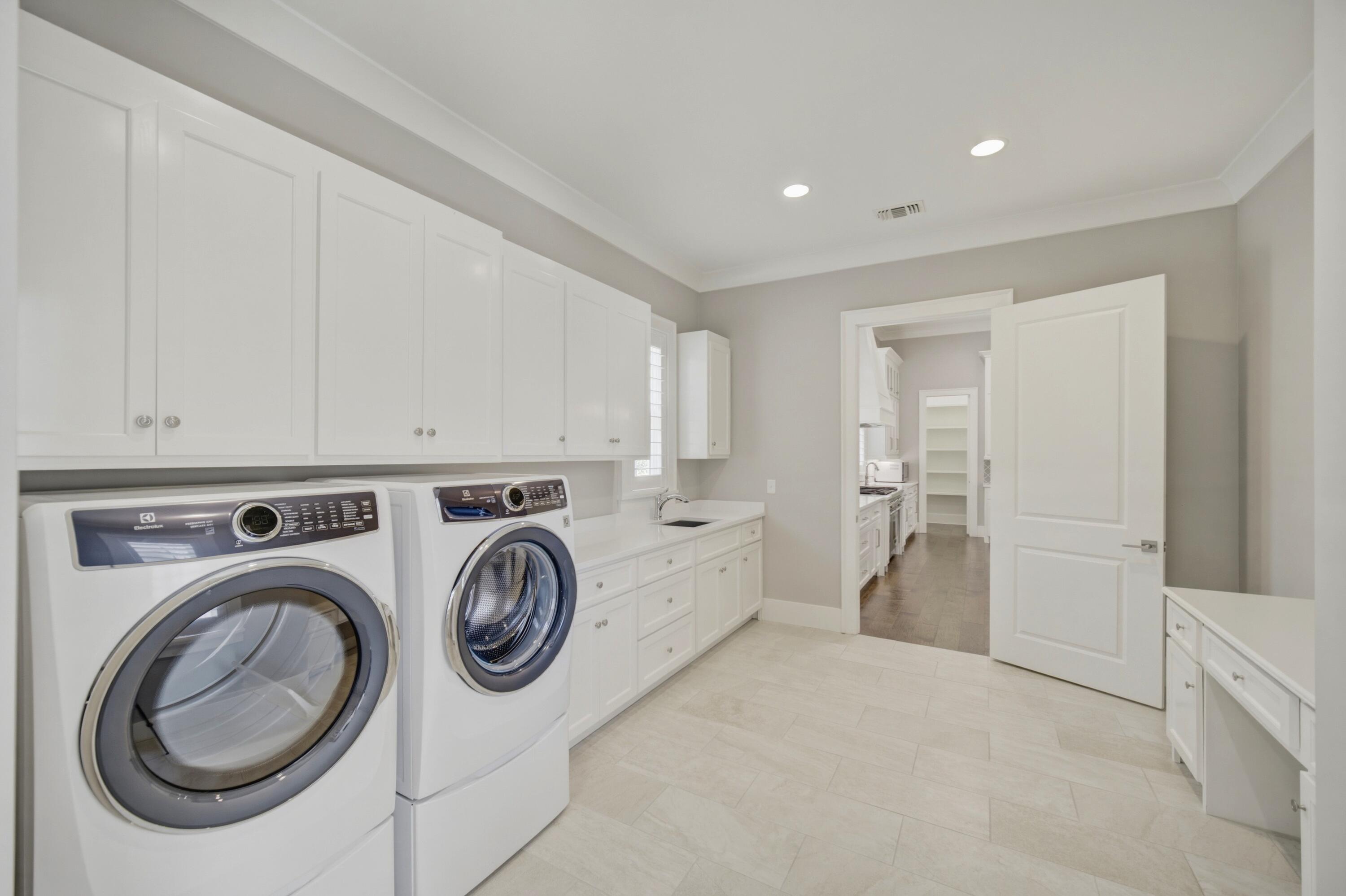 502 Regatta Bay Boulevard Destin FL 32541
