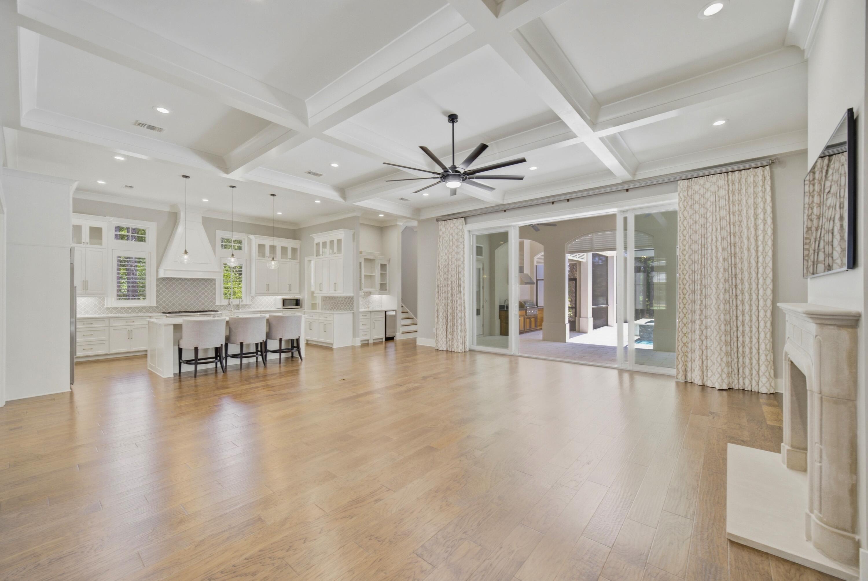 502 Regatta Bay Boulevard Destin FL 32541