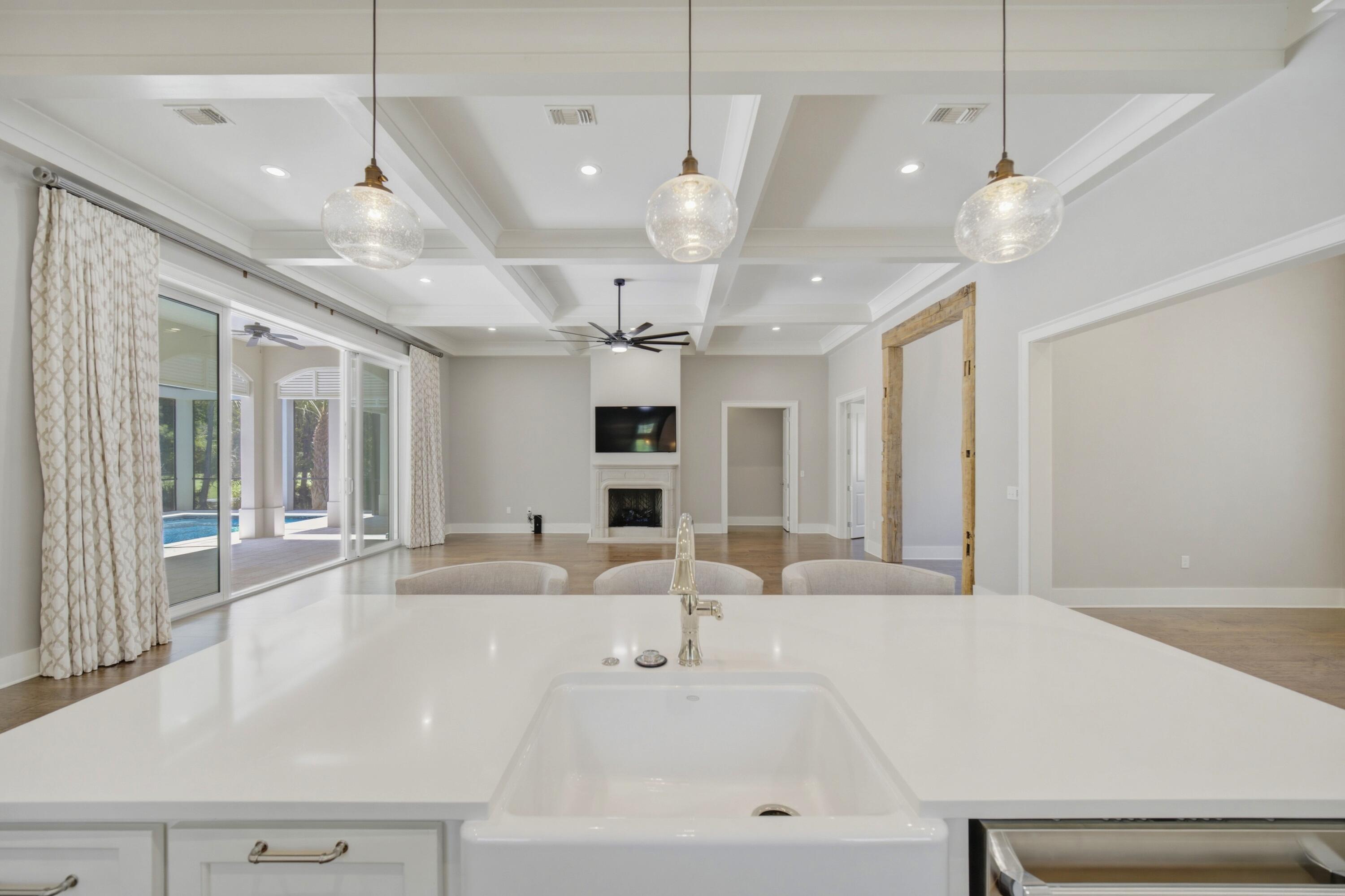 502 Regatta Bay Boulevard Destin FL 32541