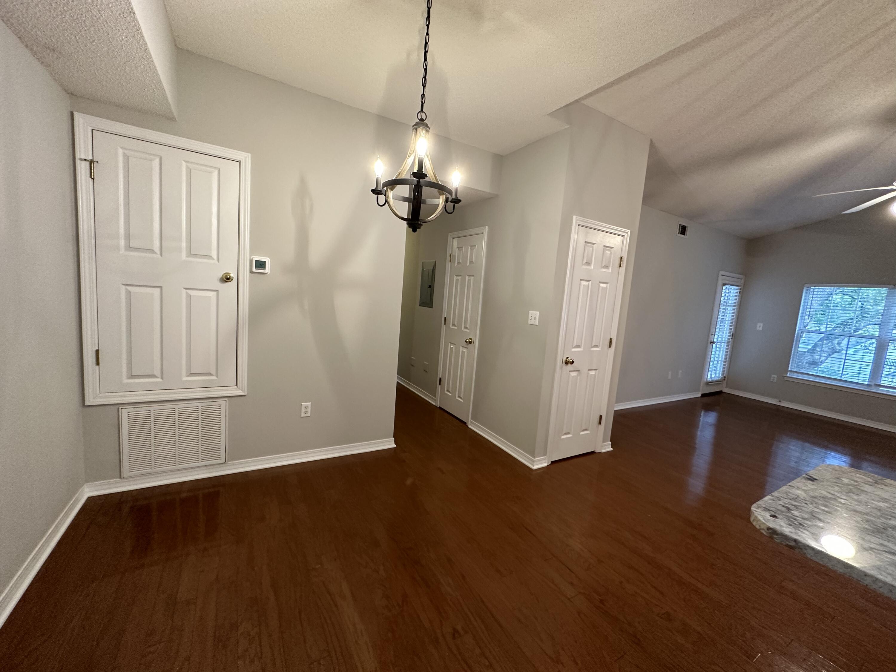 1501 N Partin Drive Niceville FL 32578