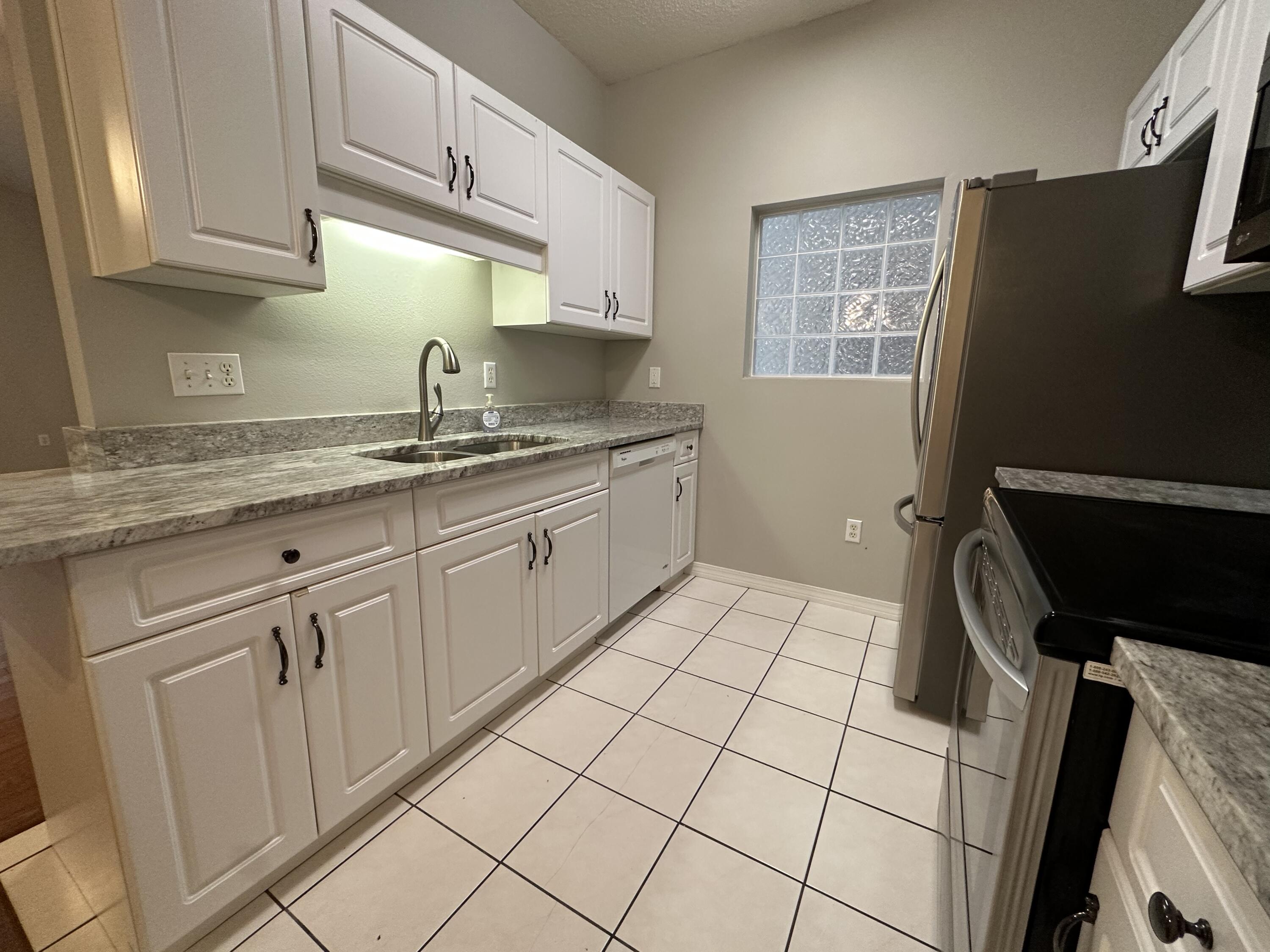 1501 N Partin Drive Niceville FL 32578