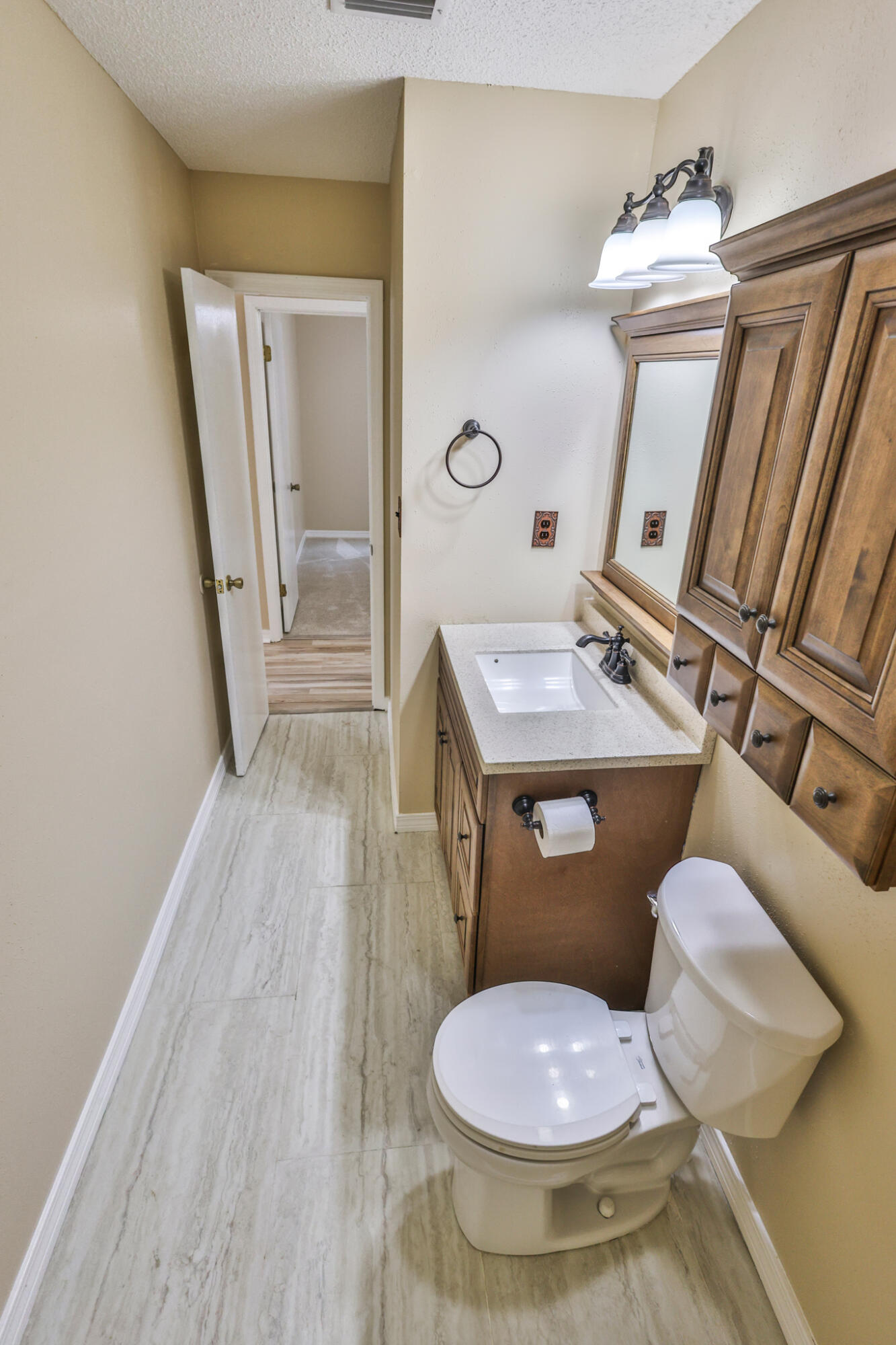 213 W Walker Circle Crestview FL 32539