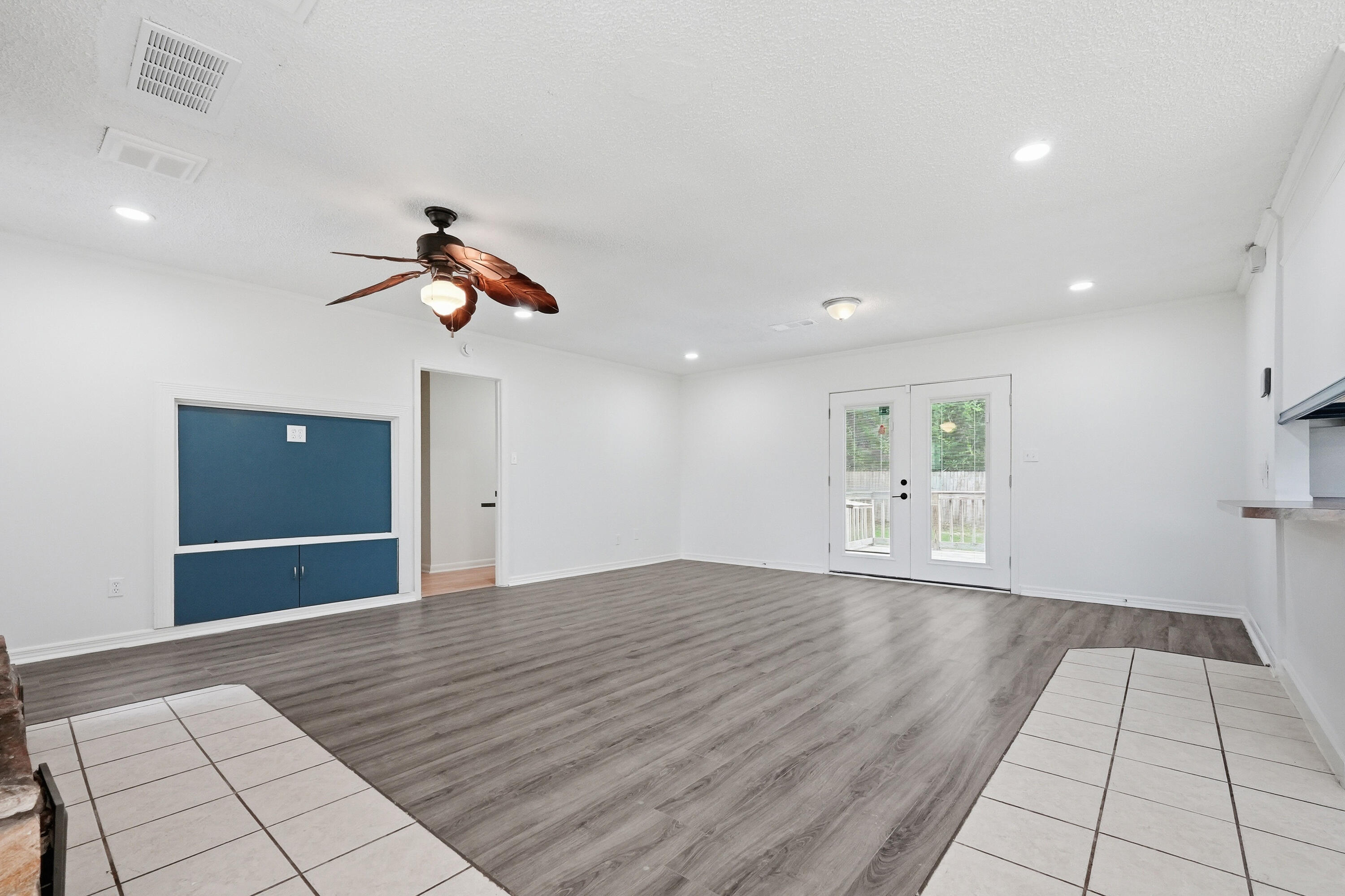 32 Cascabellas Street Mary Esther FL 32569