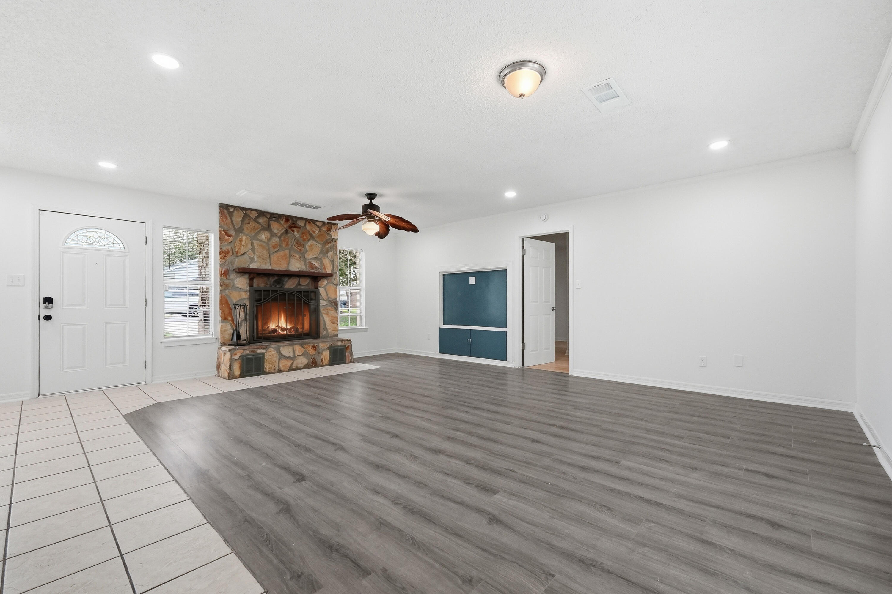 32 Cascabellas Street Mary Esther FL 32569